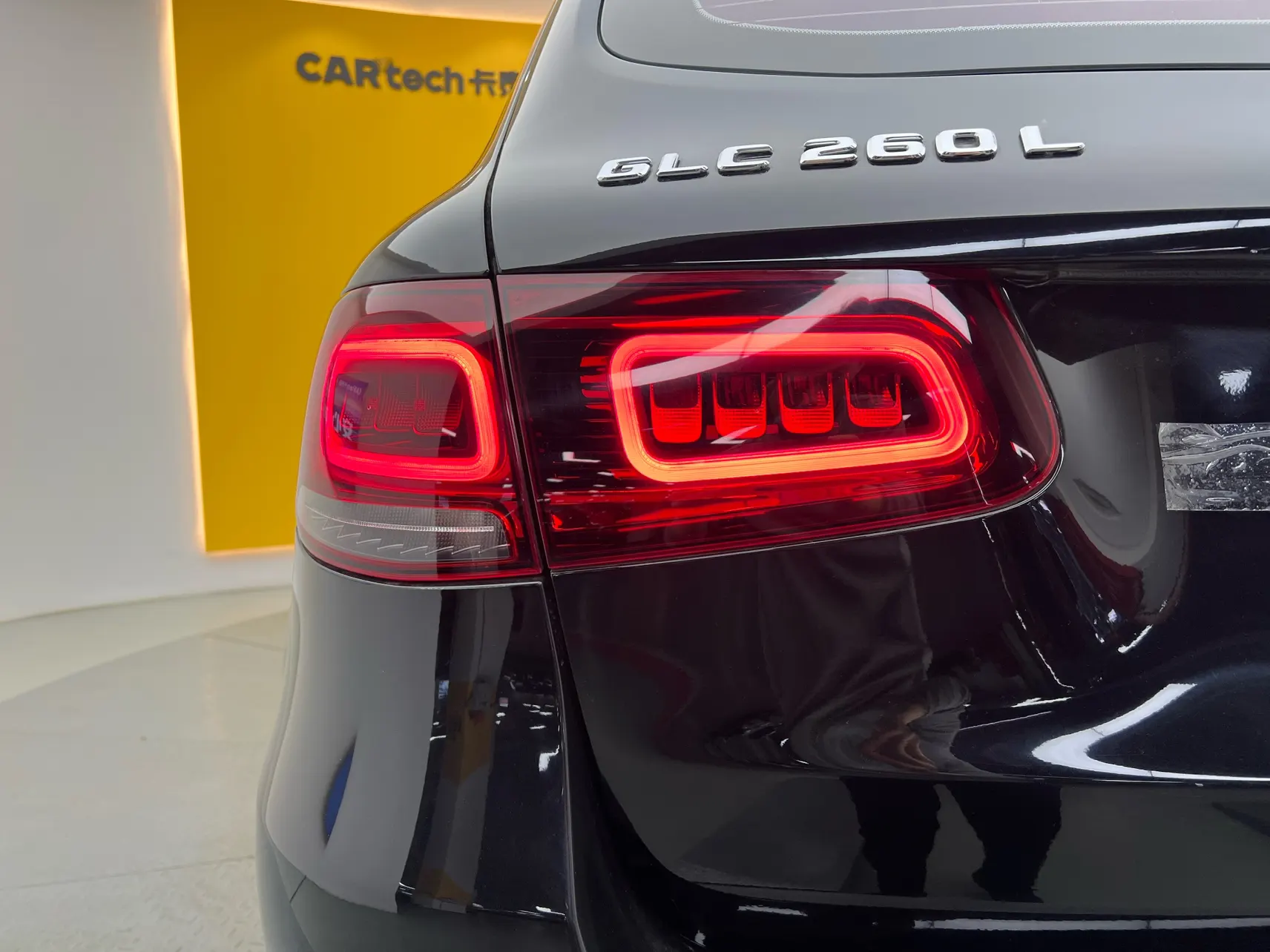 Mercedes-Benz GLC 260 L, 2021 10