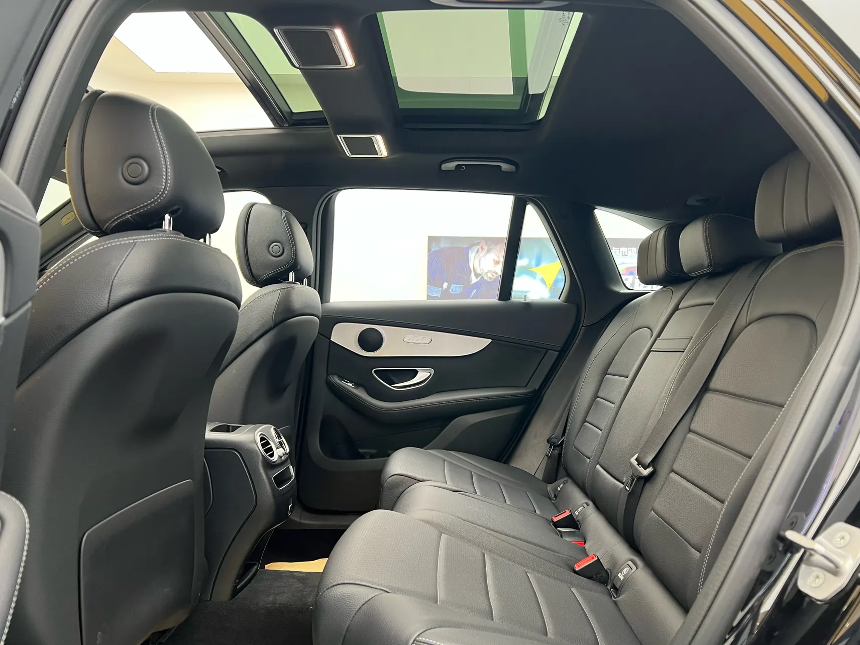 Mercedes-Benz GLC 260 L, 2021 20