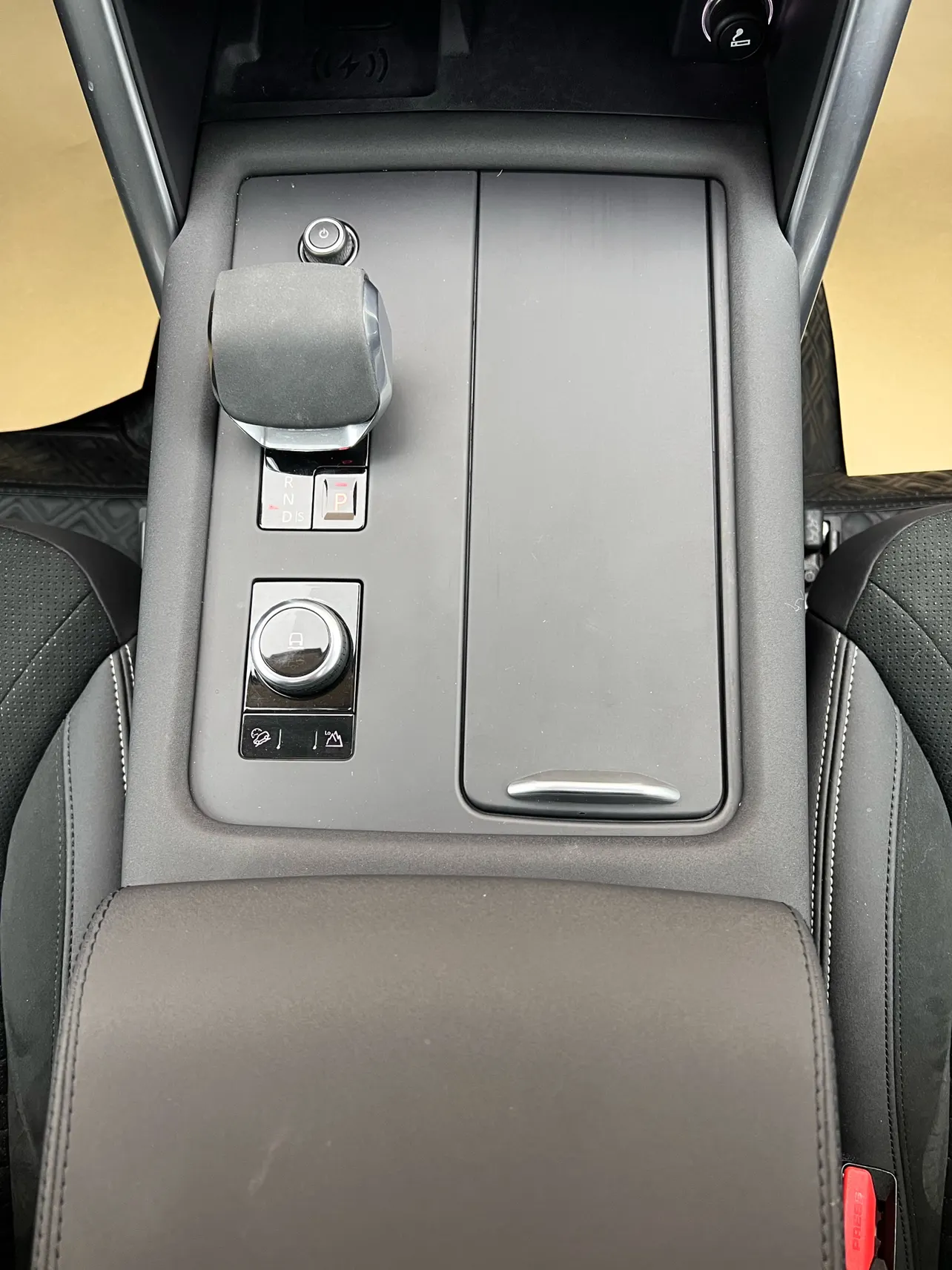 Land Rover Discovery, 2024 31