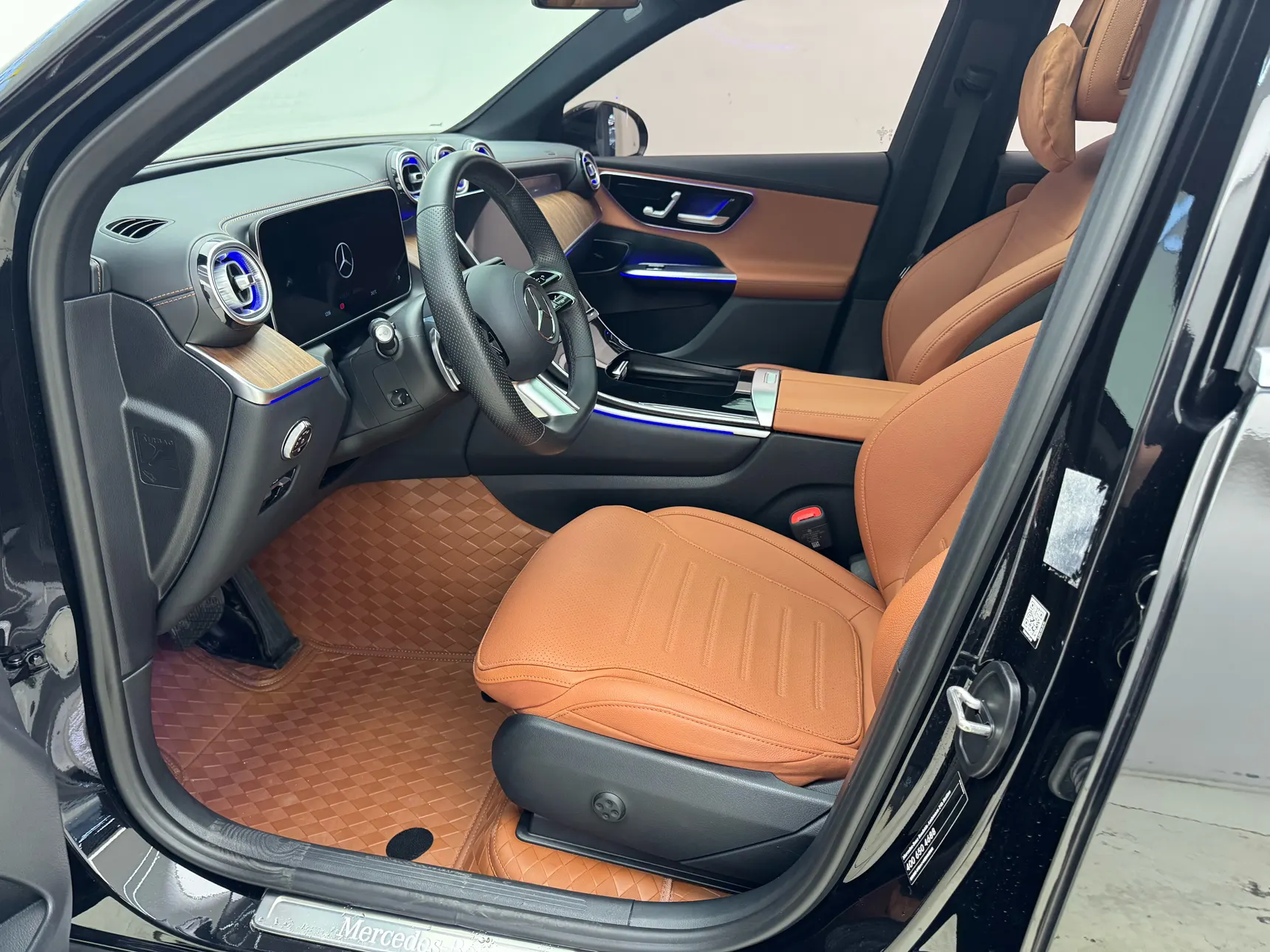 Mercedes-Benz GLC 300 L, 2023 14