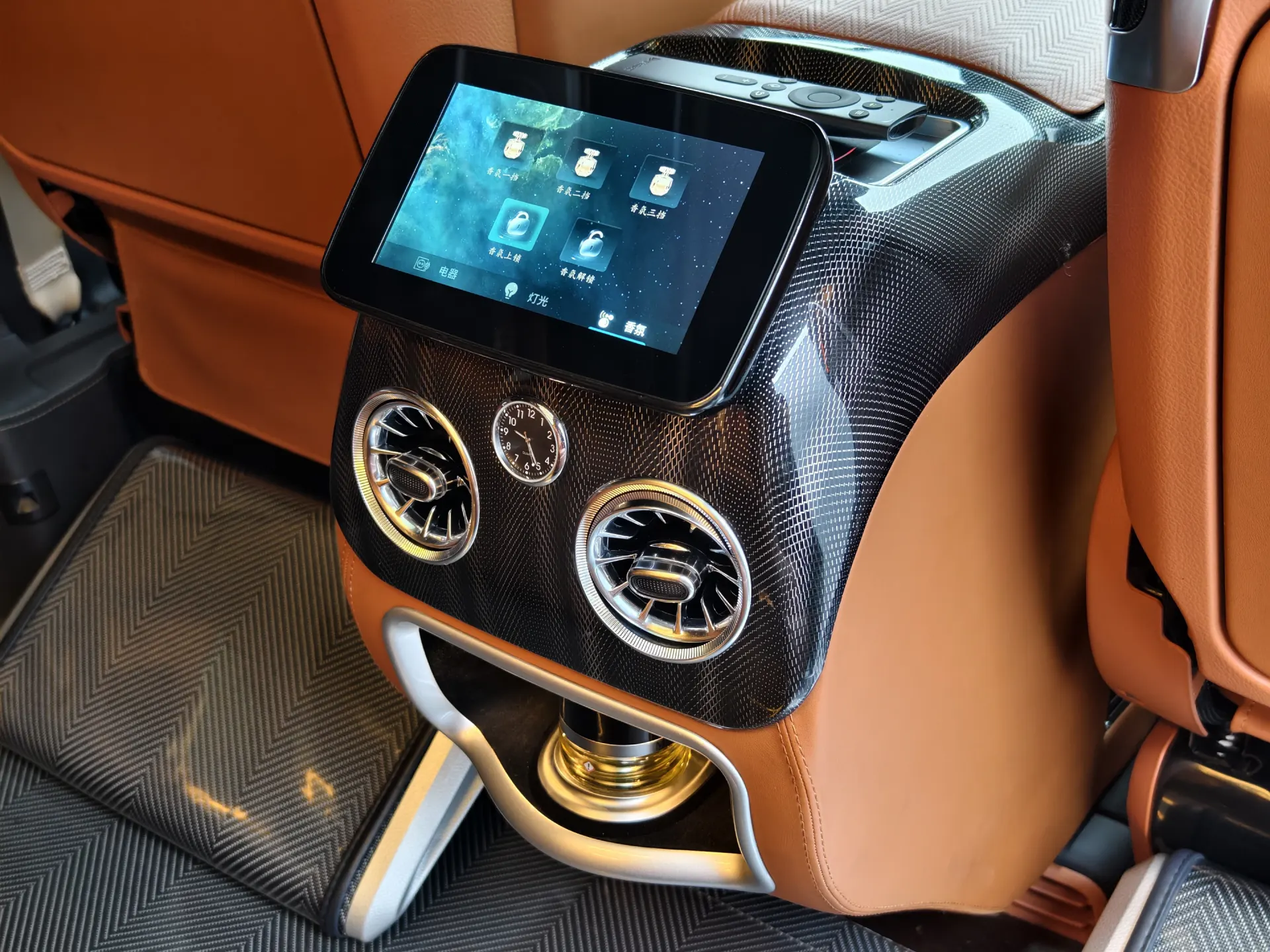 Mercedes-Benz Rhine Traveller, 2024 26