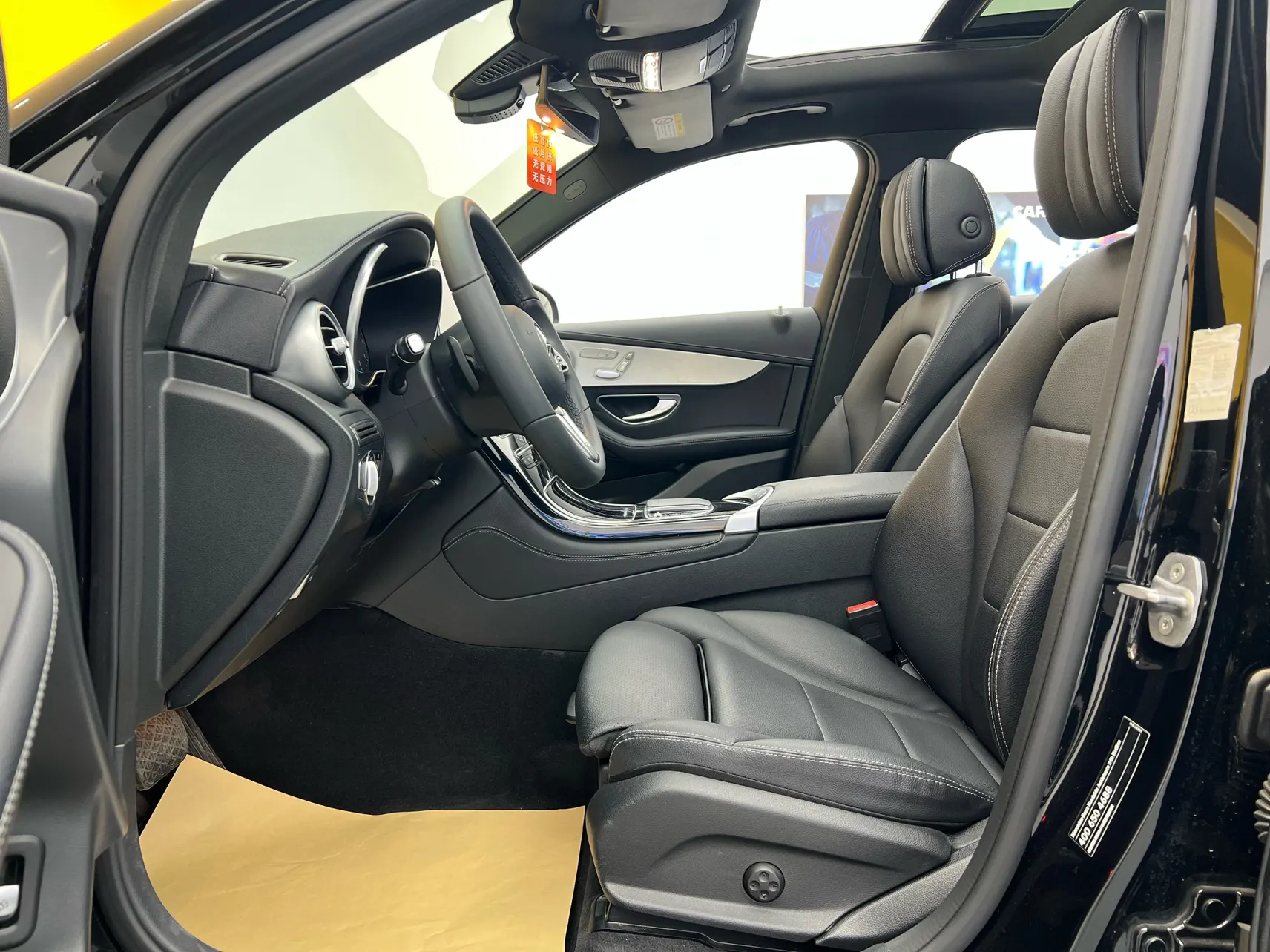 Mercedes-Benz GLC 260 L, 2021 18