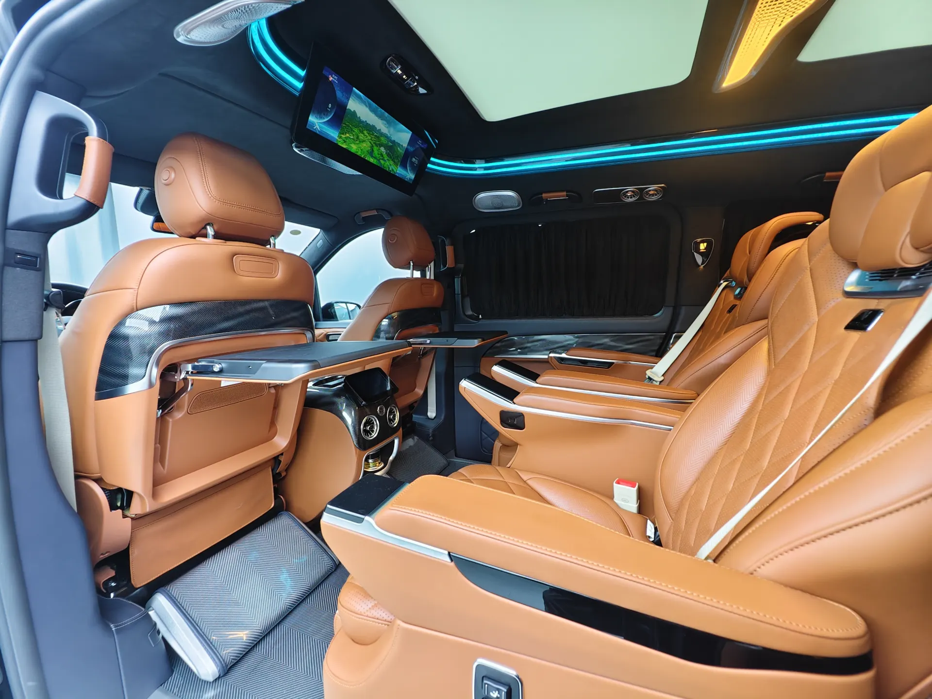 Mercedes-Benz Rhine Traveller, 2024 27
