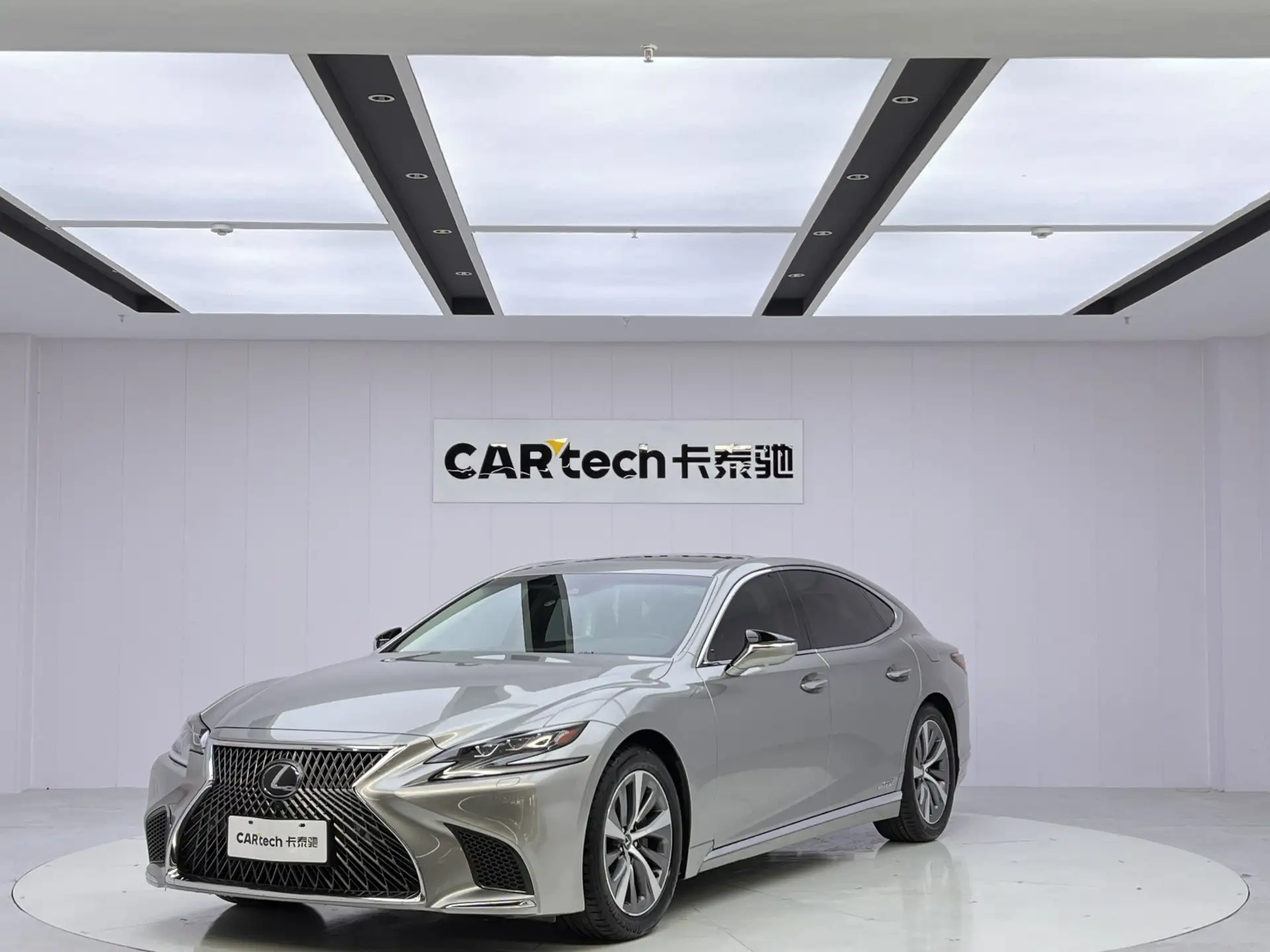 Lexus LS 500h