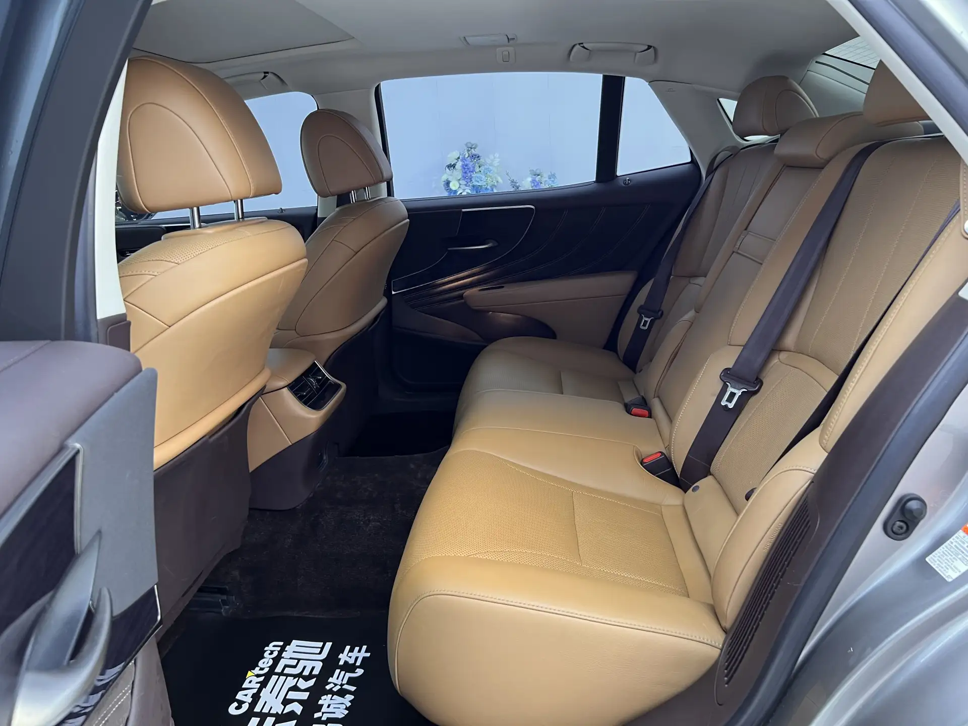 Lexus LS 500h, 2020 20