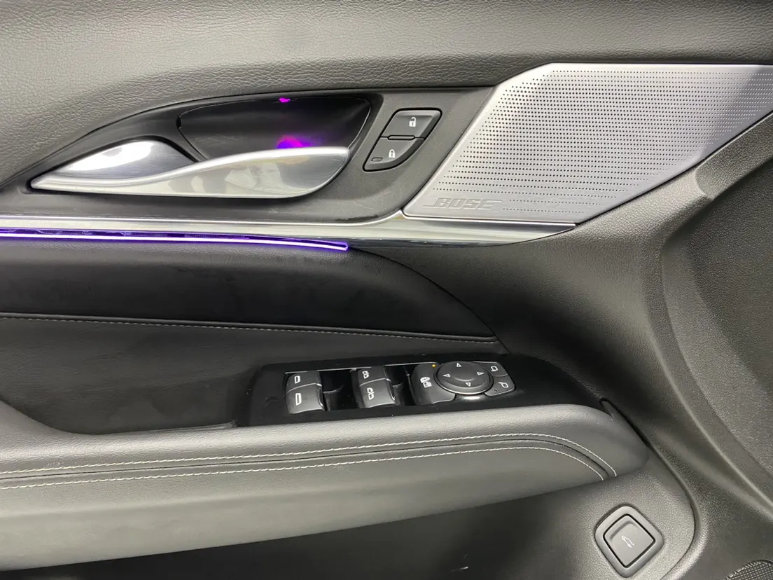 Cadillac CT4, 2023 25