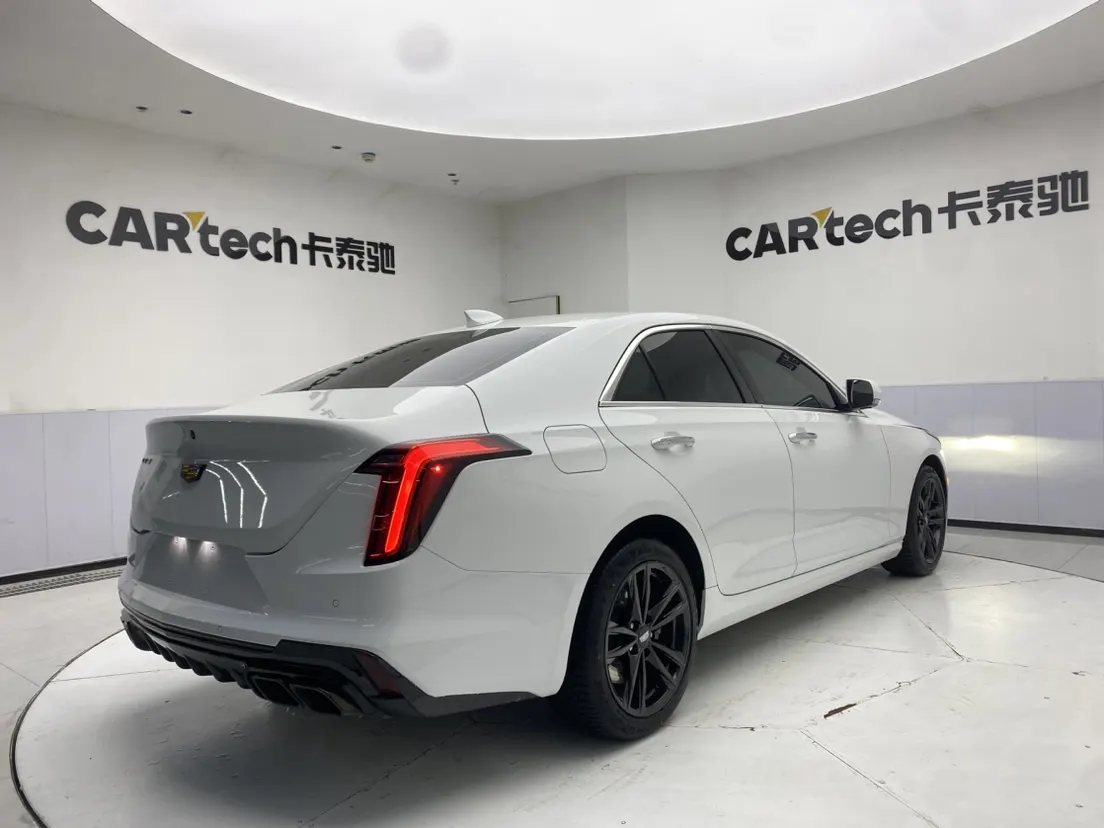 Cadillac CT4, 2023 все фото