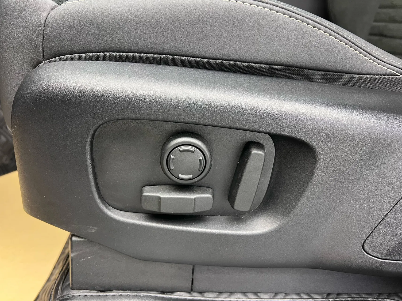 Land Rover Discovery, 2024 36