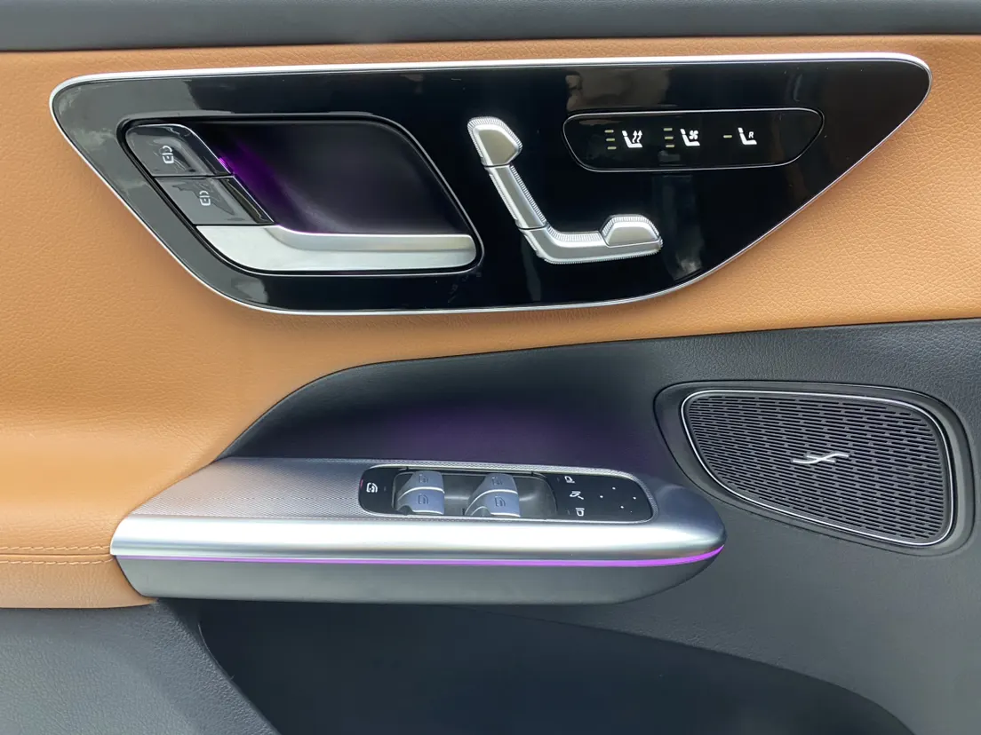 Mercedes-Benz GLC 260 L, 2025 25