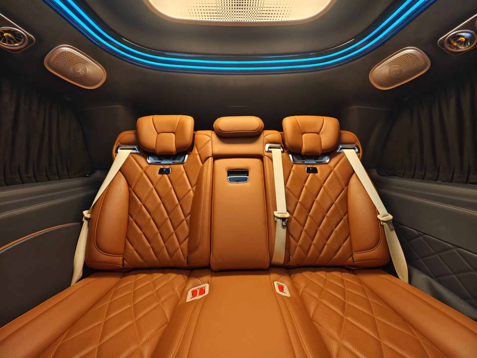 Mercedes-Benz Rhine Traveller, 2024 25