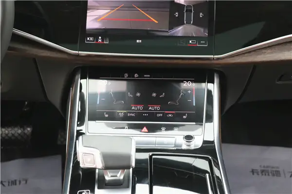 Audi Q7 45 TFSI, 2021 16