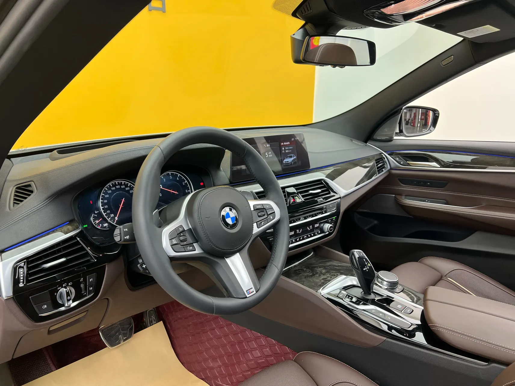 BMW 6GT, 2018 24