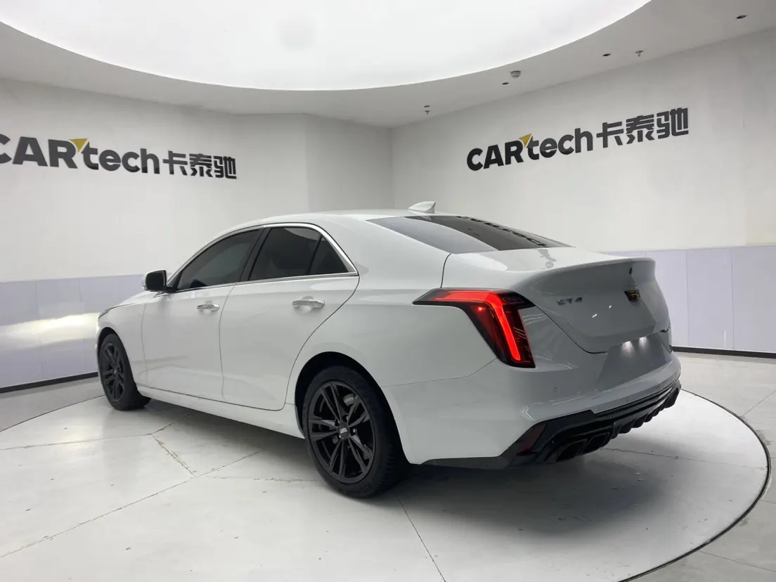 Cadillac CT4, 2023 7