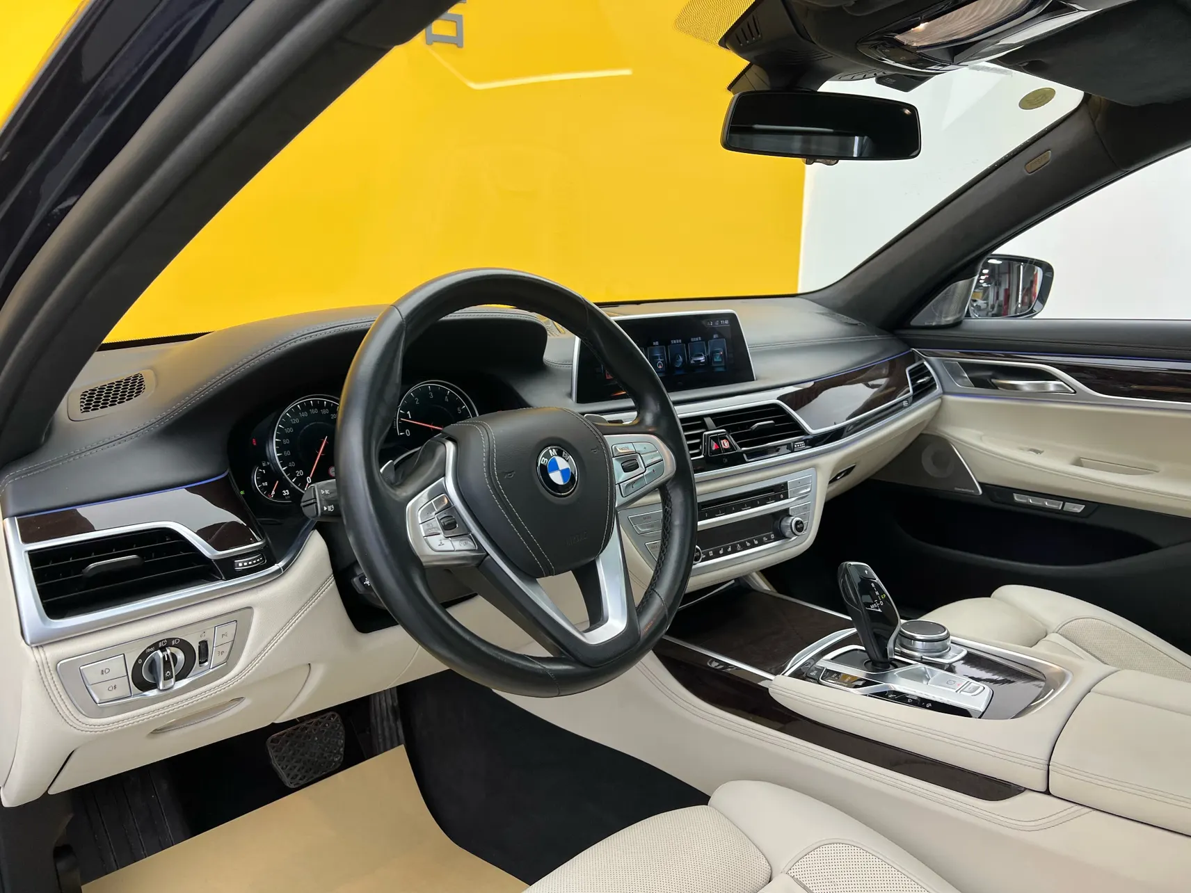 BMW 740Li, 2019 29