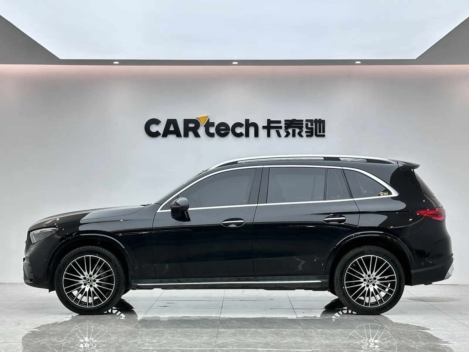 Mercedes-Benz GLC 300 L, 2023 2