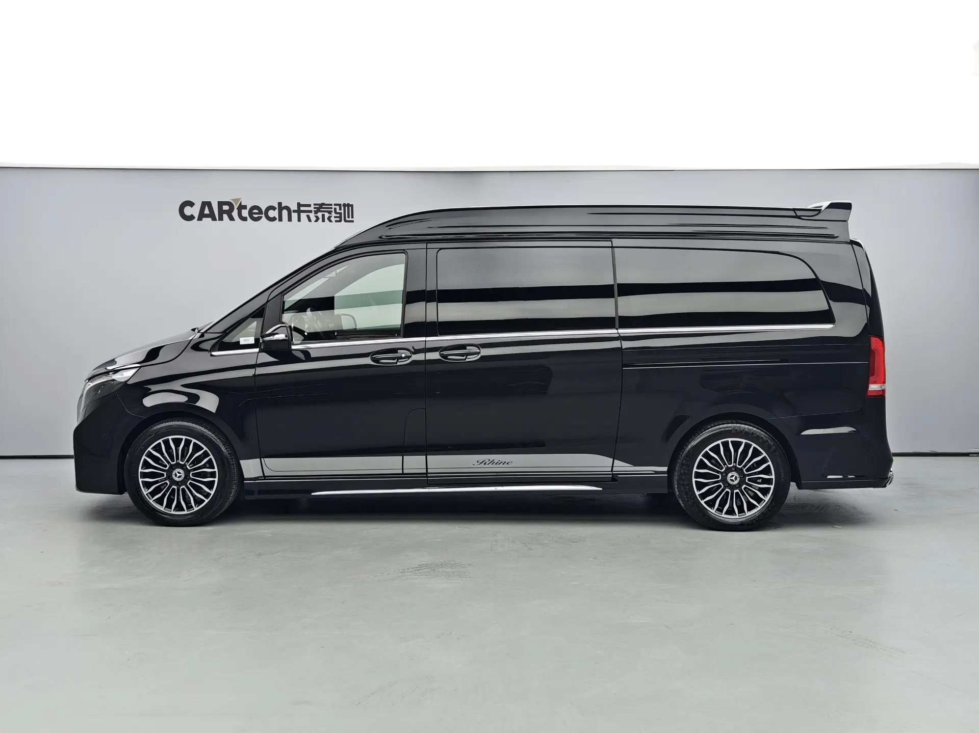 Mercedes-Benz Rhine Traveller, 2024 все фото