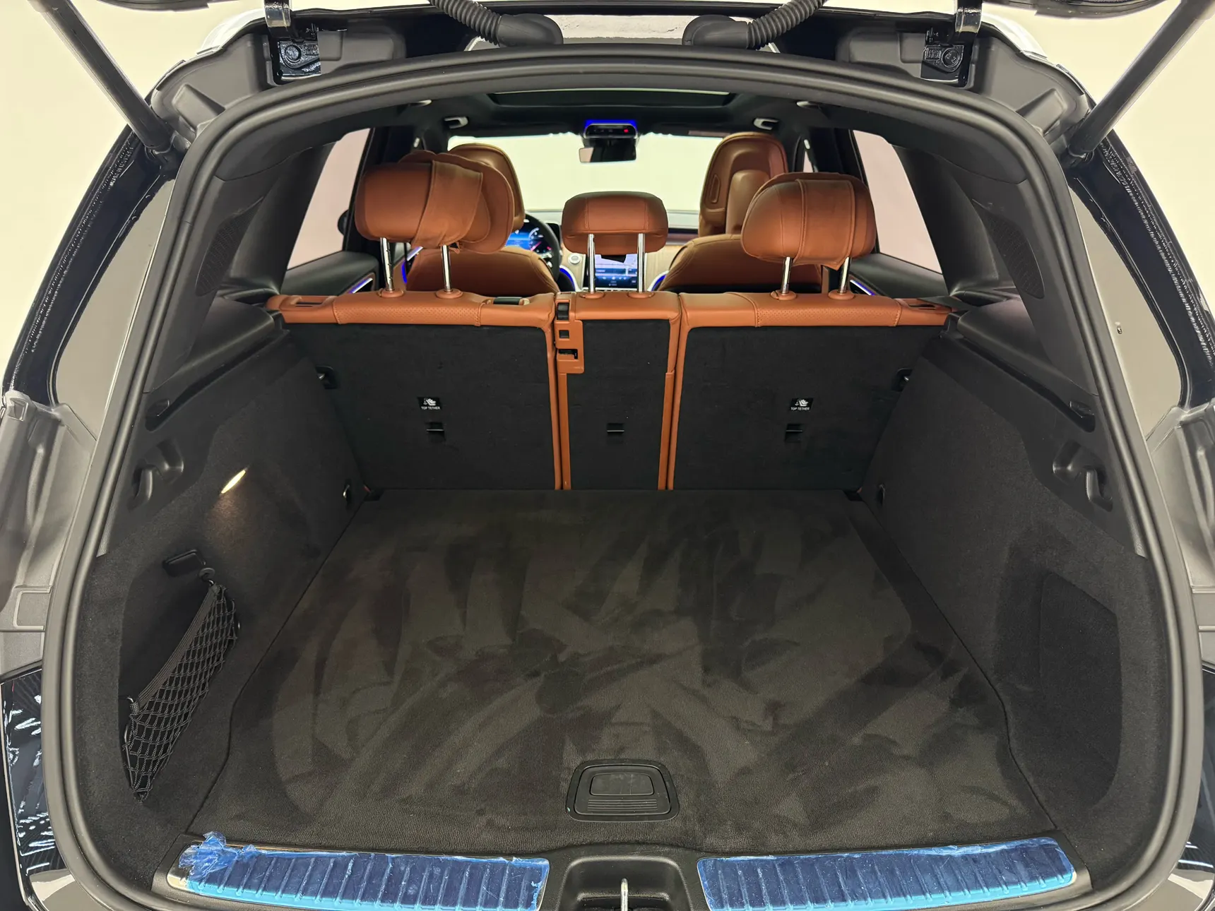 Mercedes-Benz GLC 300 L, 2023 10