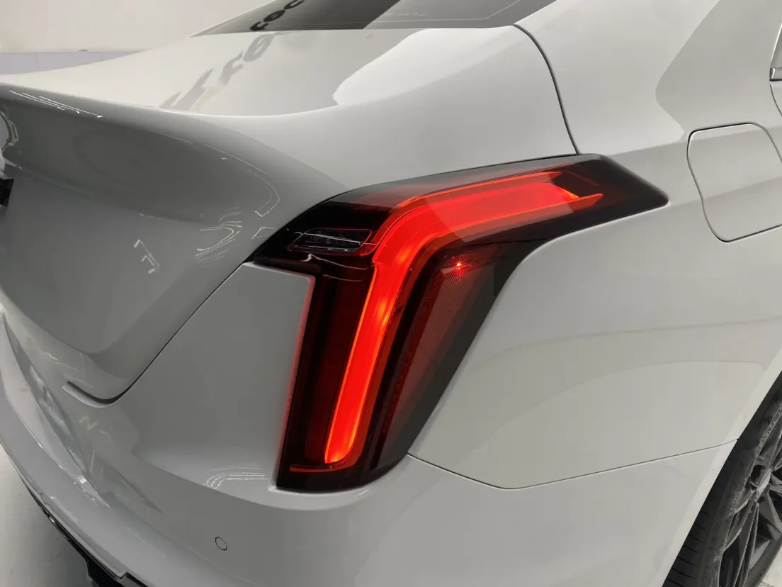 Cadillac CT4, 2023 10
