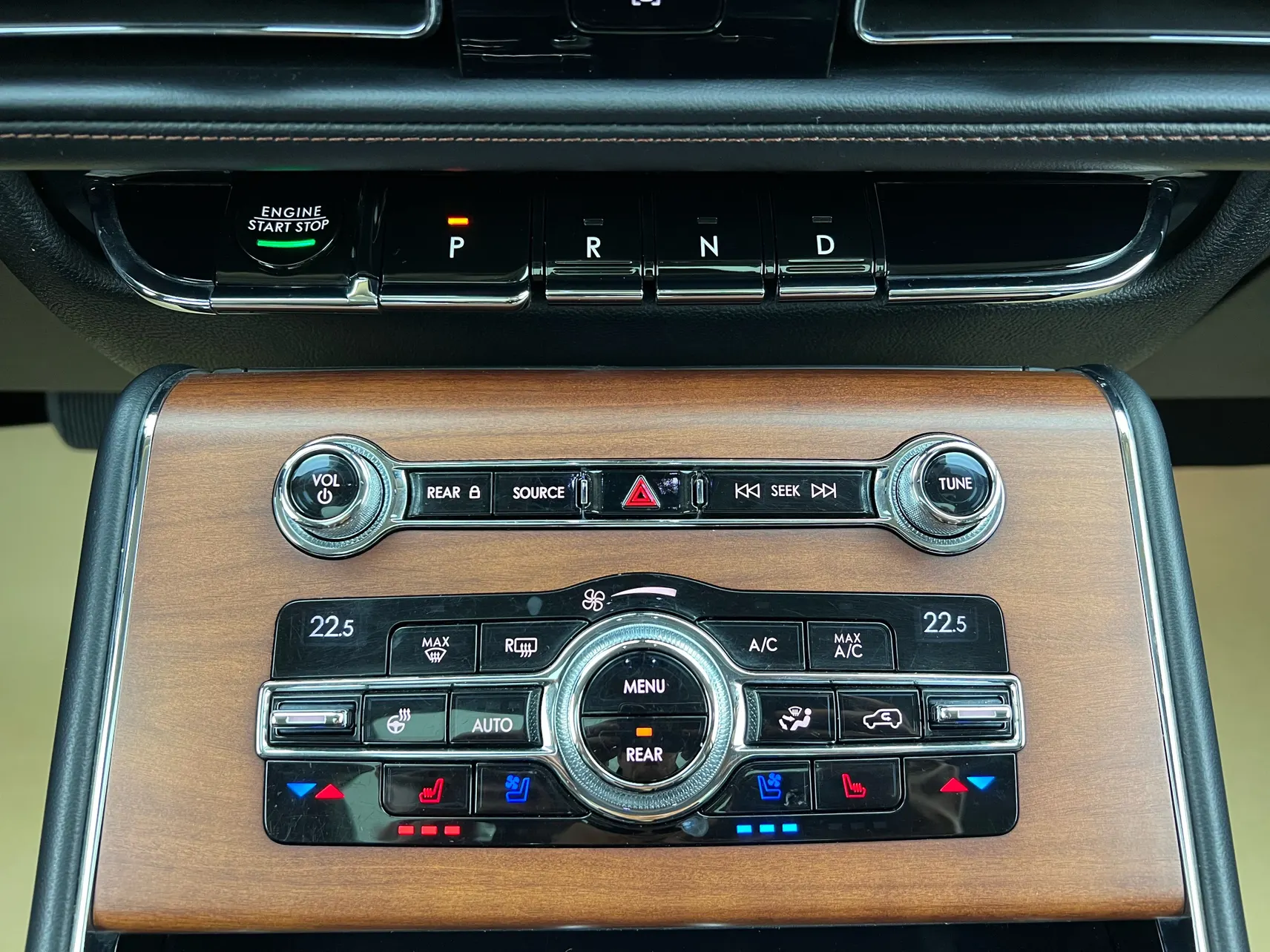 Lincoln Aviator, 2021 34