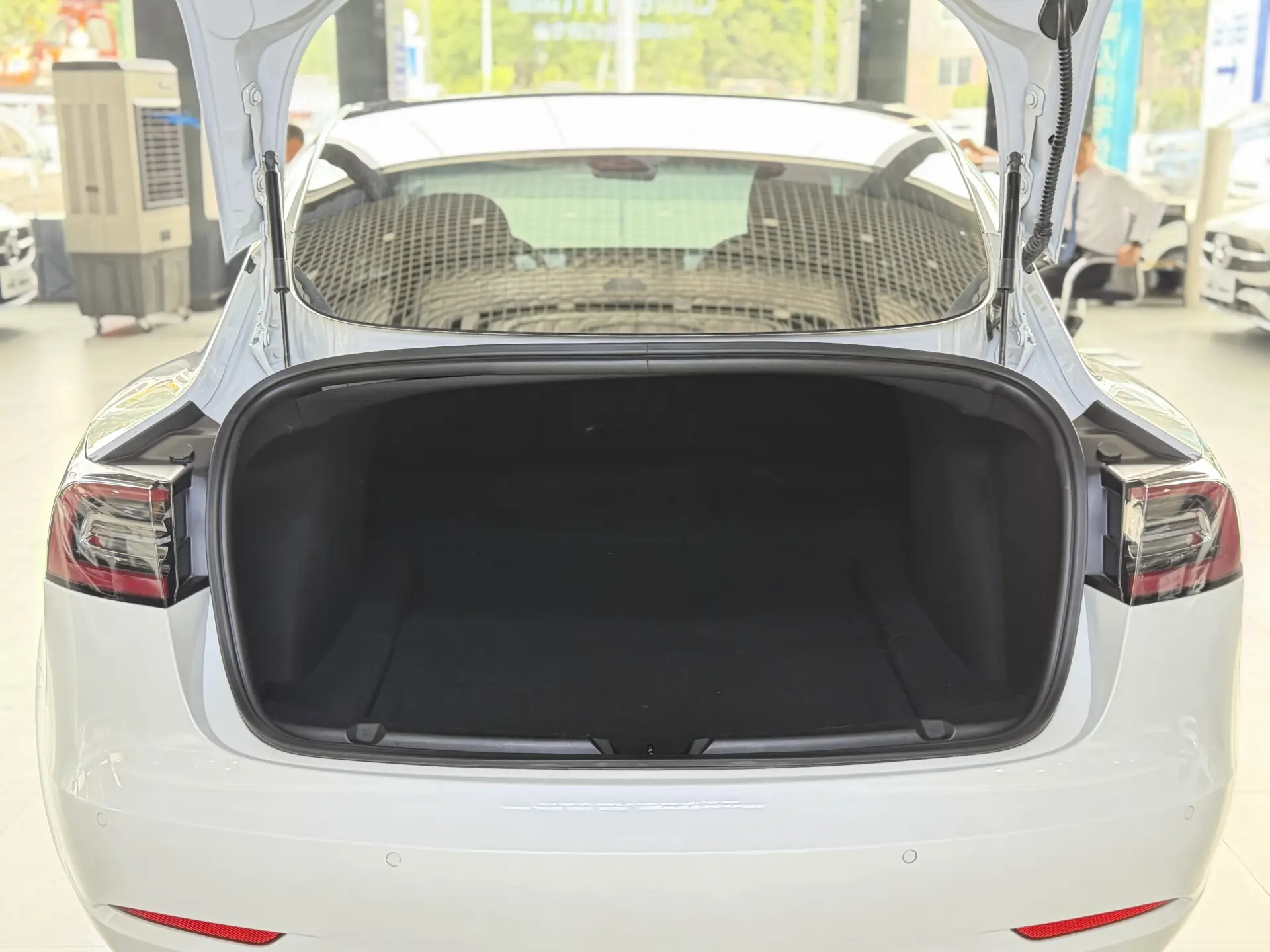 Tesla Model 3, 2020 20