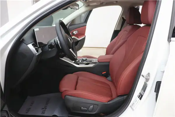 BMW 325Li, 2024 все фото