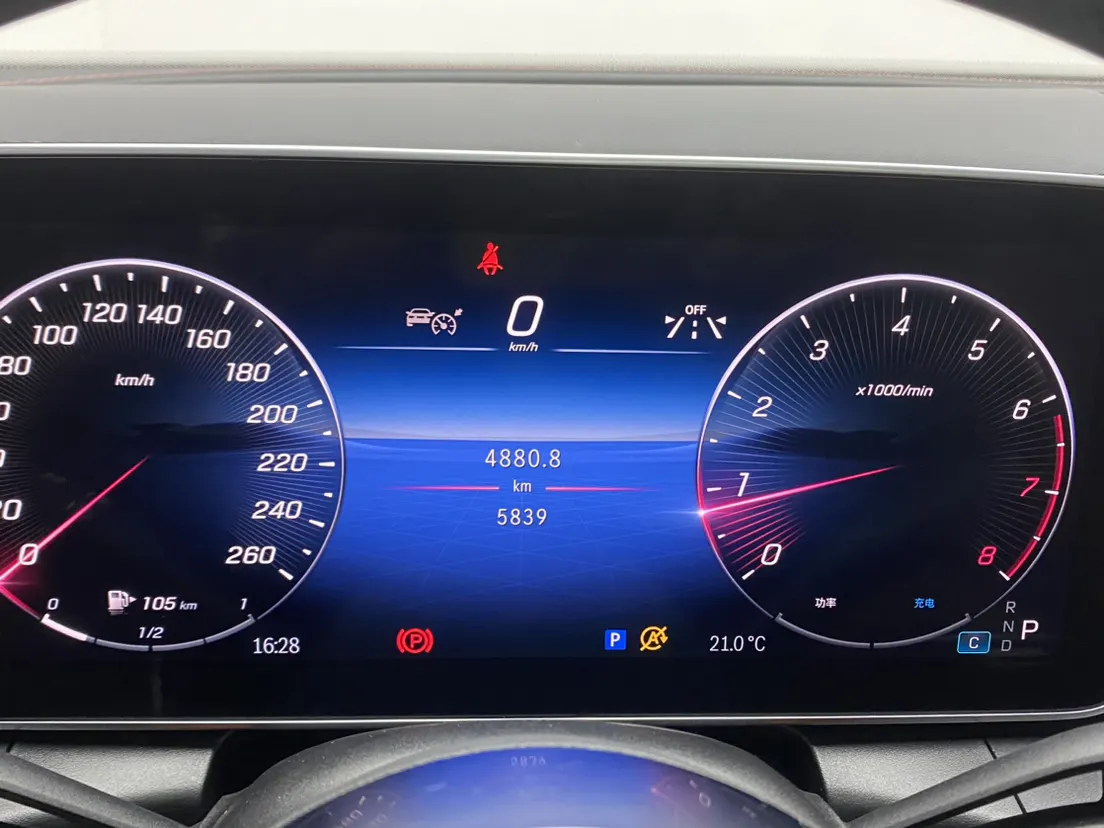 Mercedes-Benz GLC 260 L, 2025 15