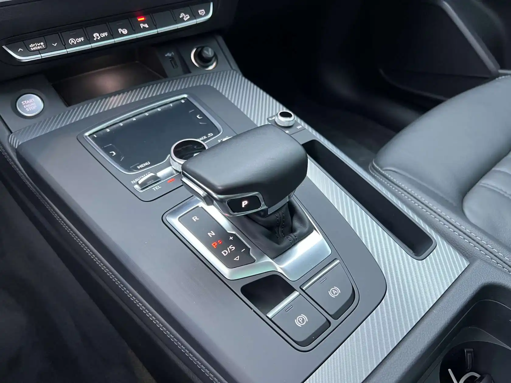 Audi Q5L 45 TFSI, 2021 8