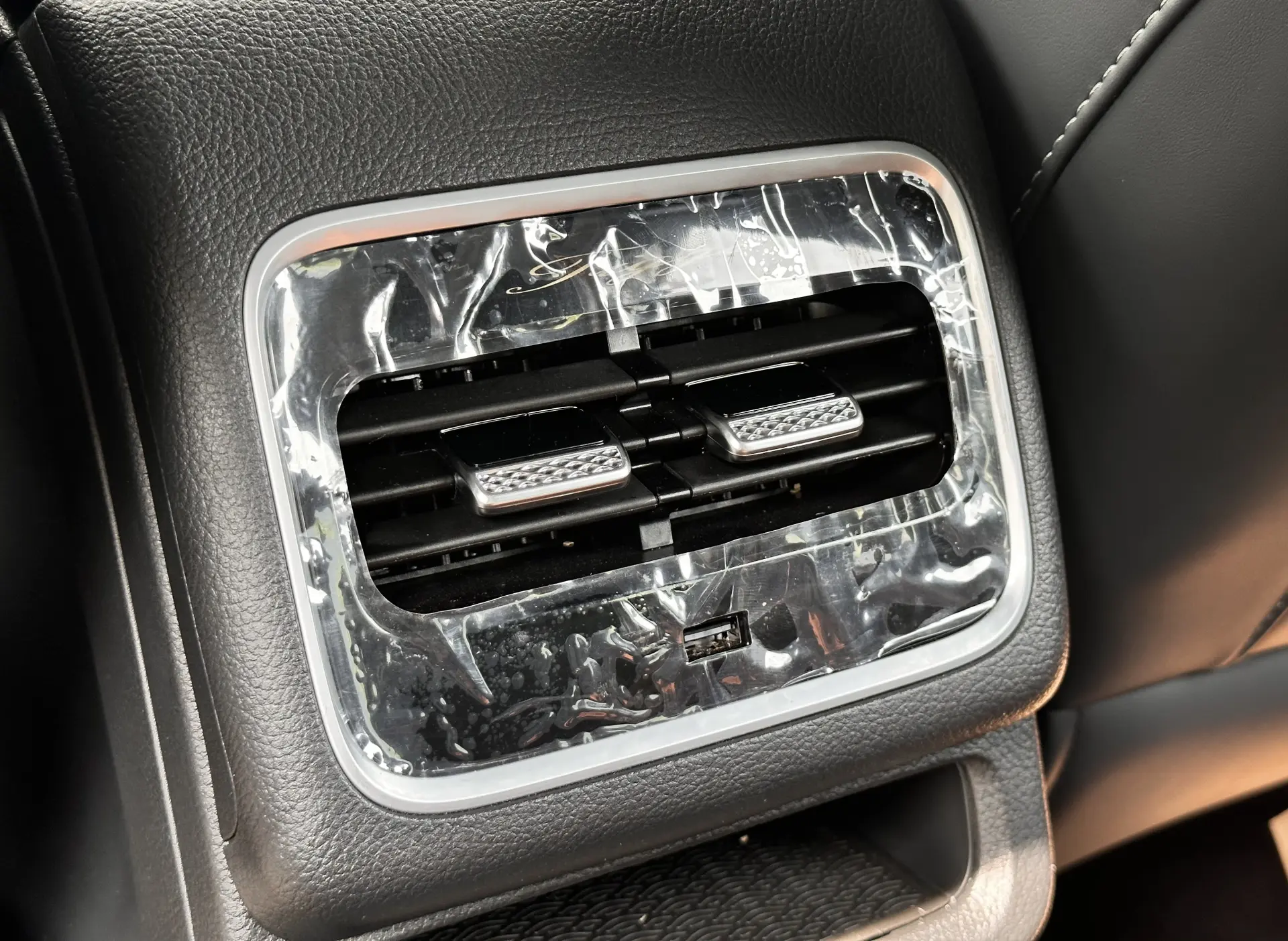 Chery Tiggo 8, 2025 31