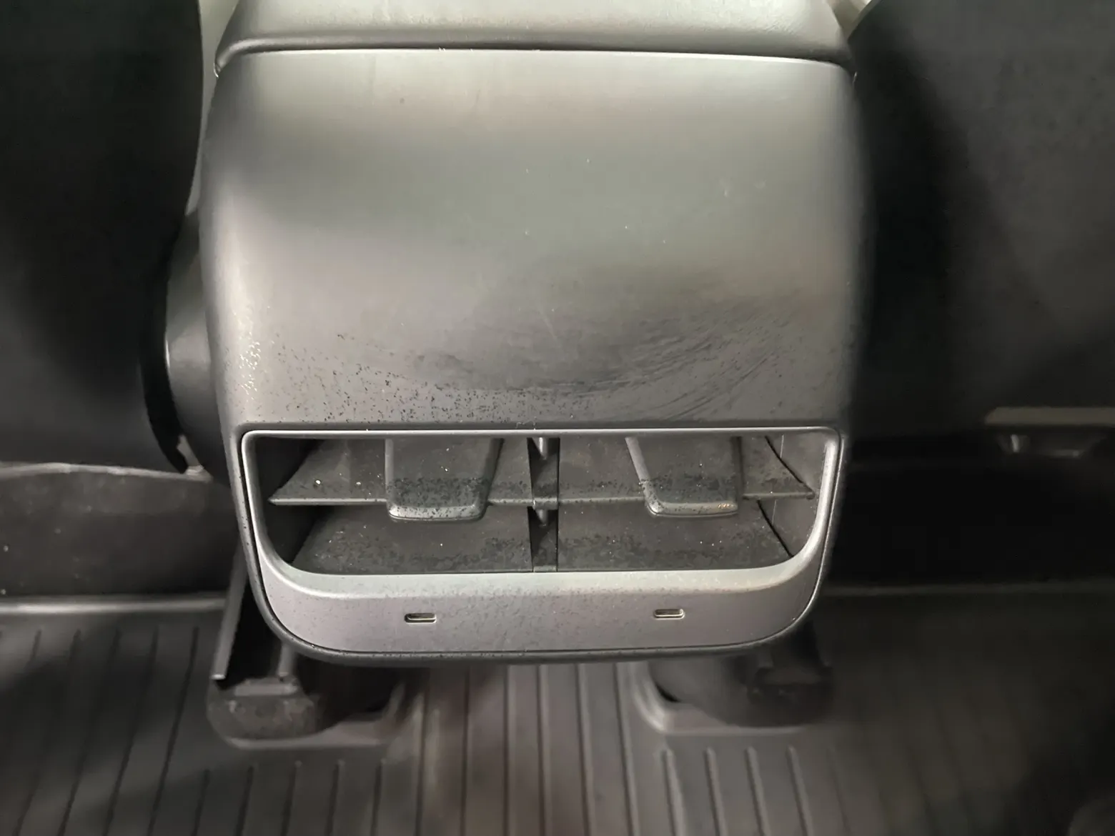 Tesla Model Y, 2022 16