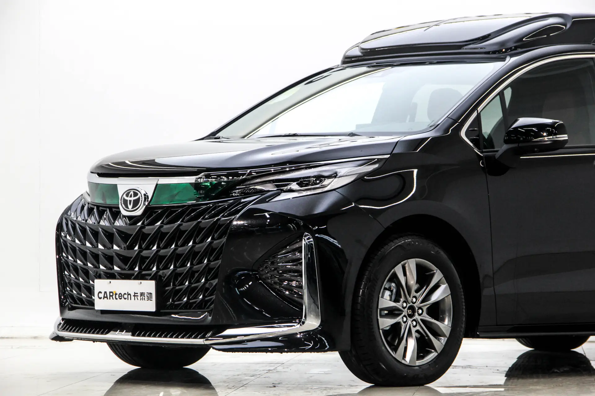 Toyota Sienna, 2026 6