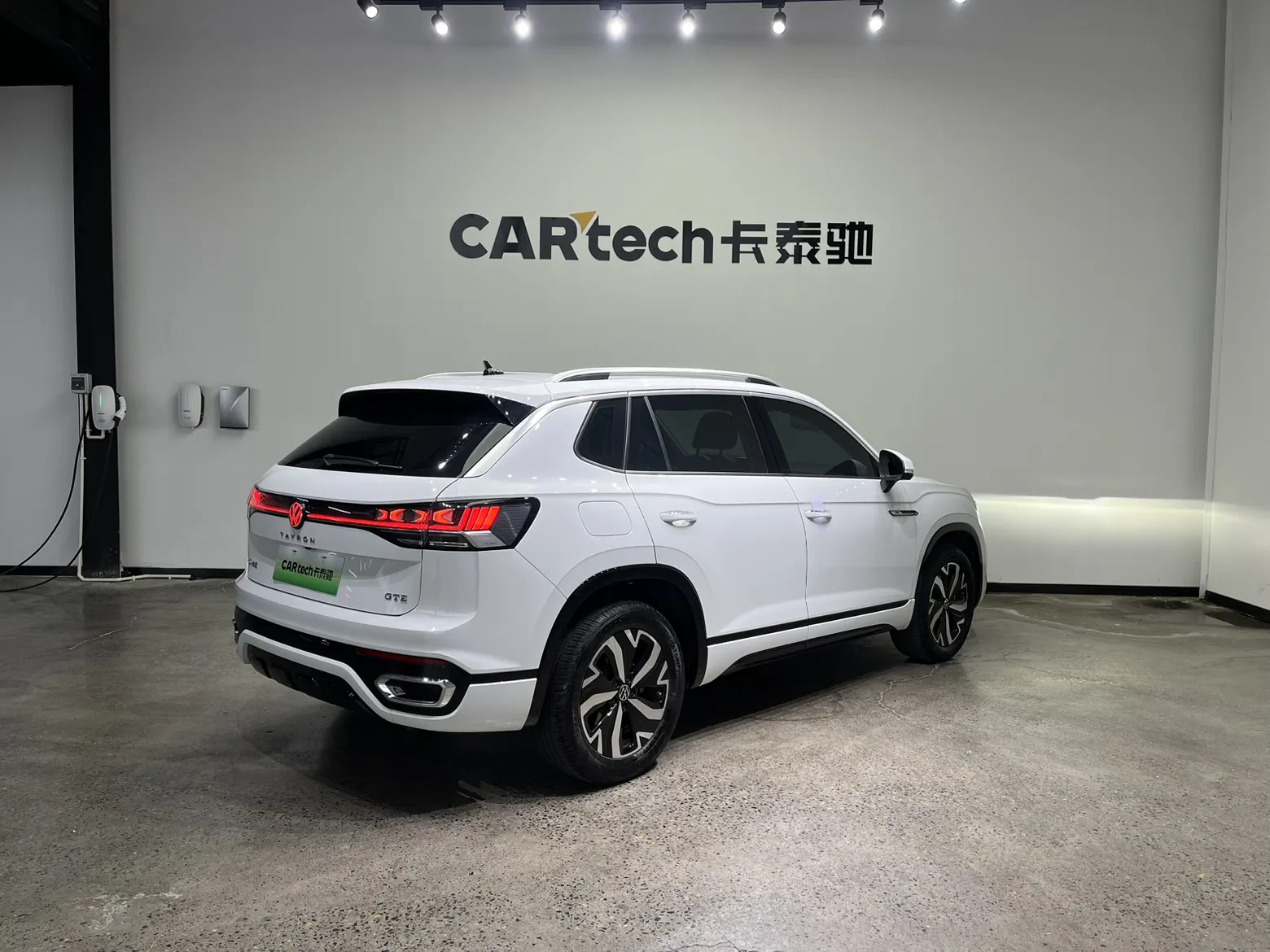 Volkswagen Tayron, 2023 все фото
