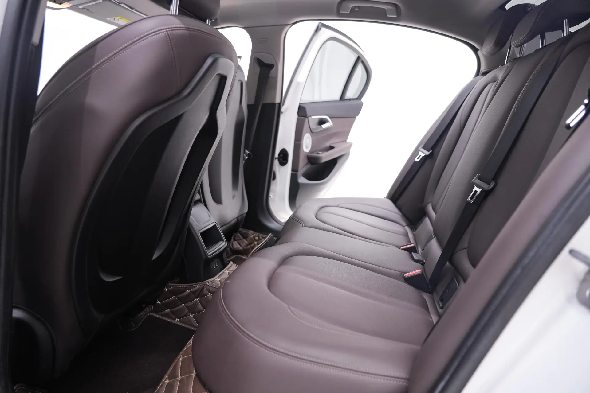 BMW 120i, 2022 21