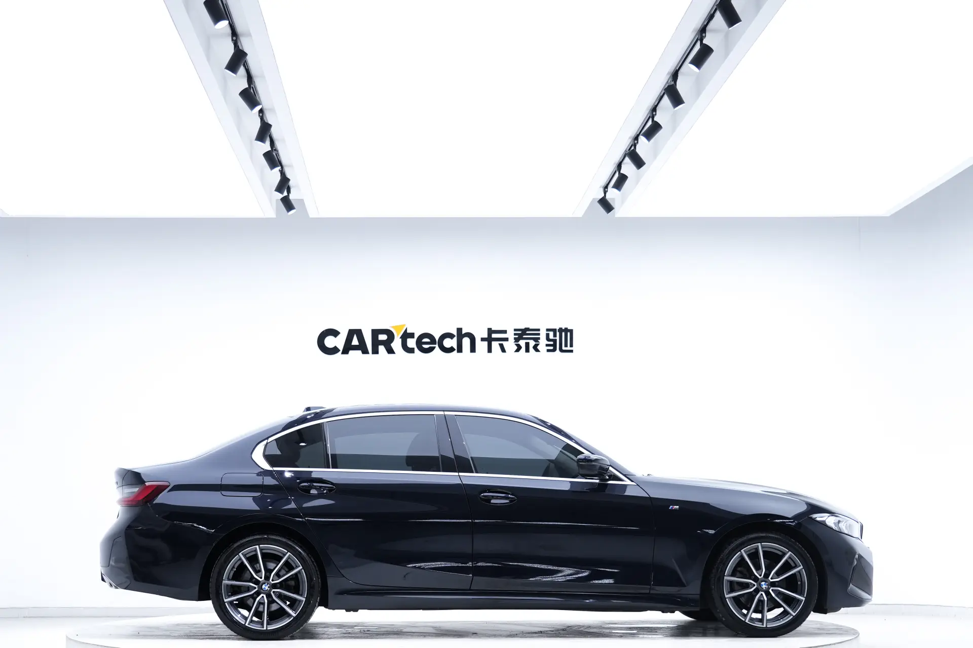 BMW 320Li, 2023 4