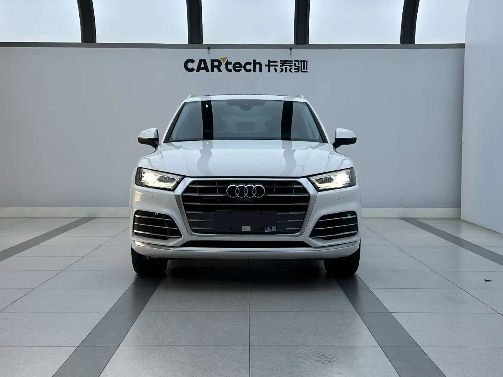 Audi Q5L 45 TFSI, 2021 2