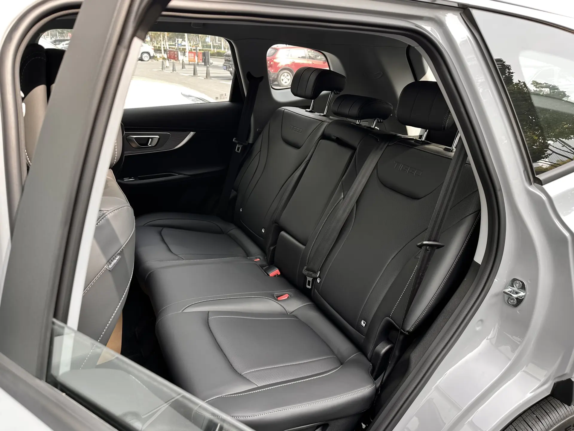 Chery Tiggo 8, 2025 30