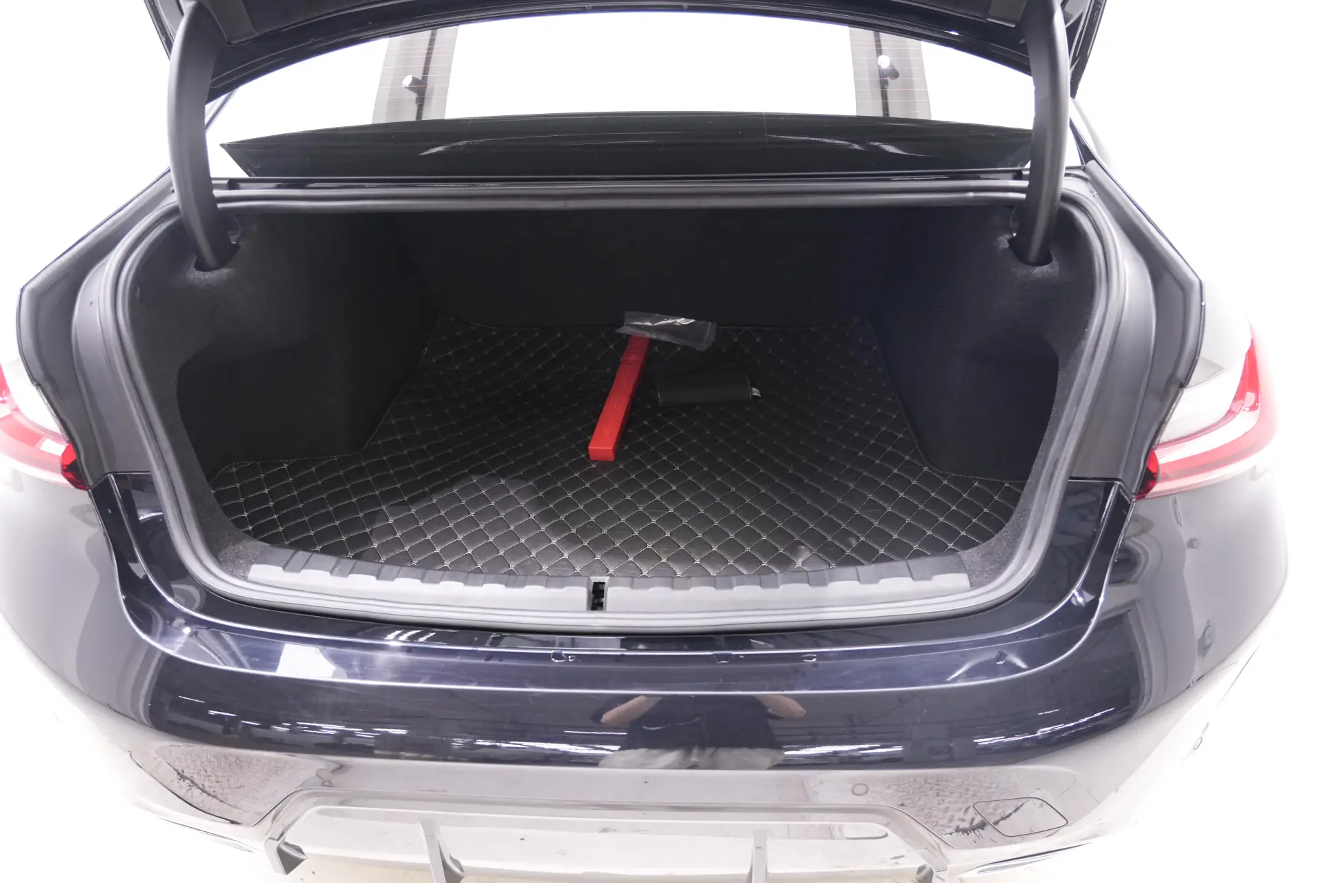BMW 320Li, 2023 23