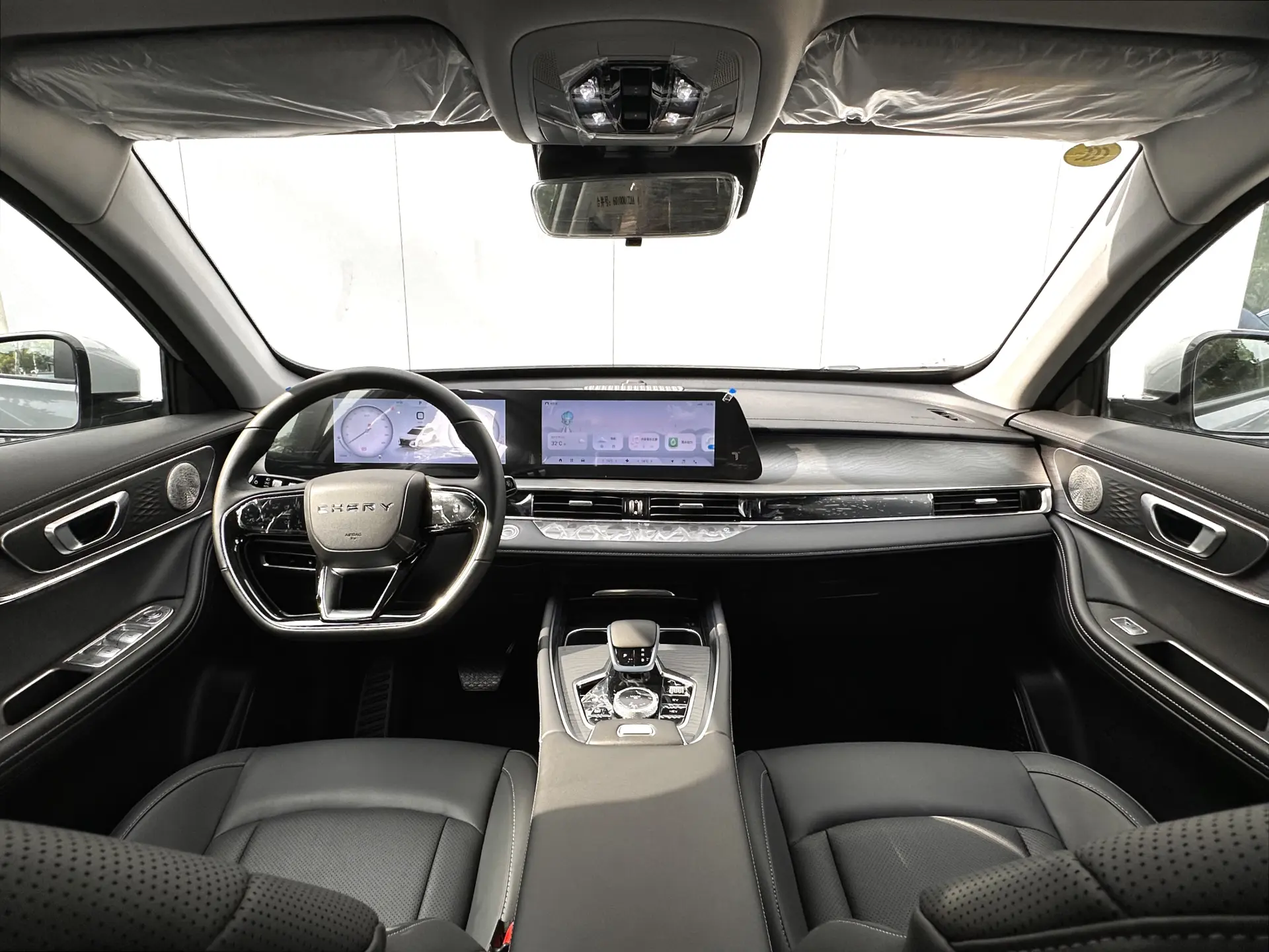 Chery Tiggo 8, 2025 23
