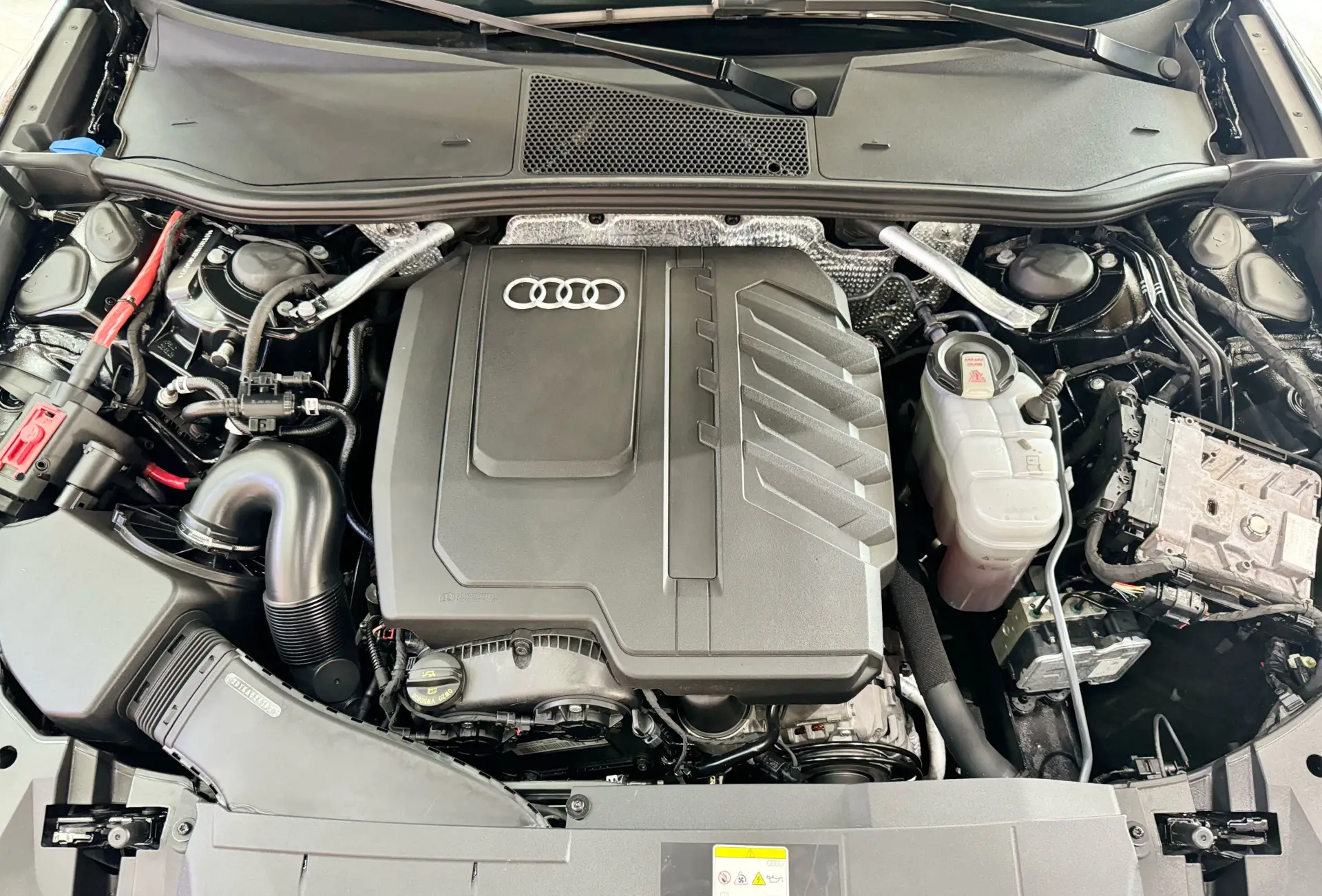 Audi A6L 45 TFSI, 2023 12