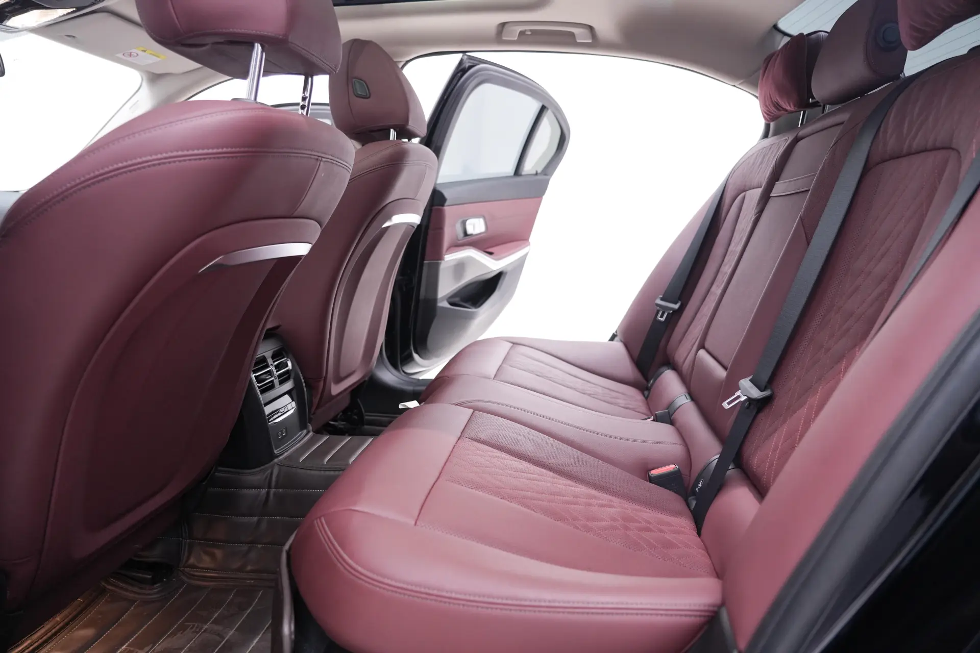 BMW 320Li, 2023 21