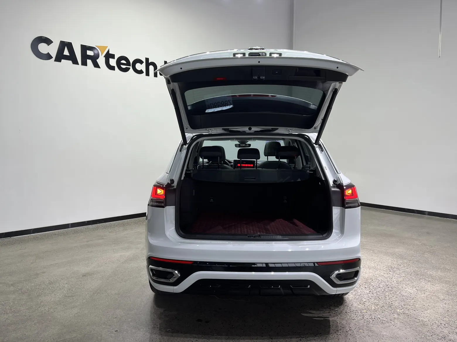 Volkswagen Tayron, 2023 10