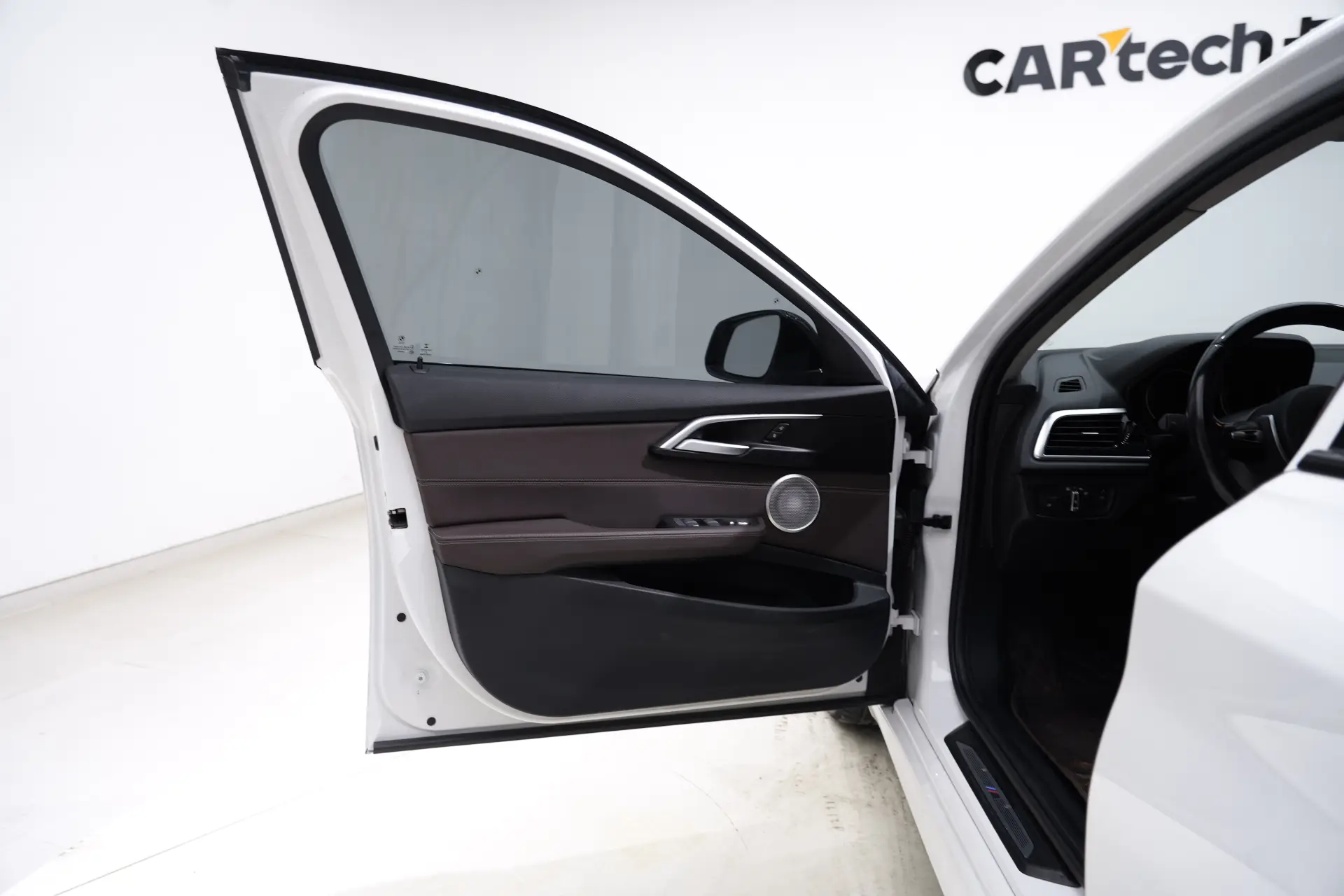 BMW 120i, 2022 18