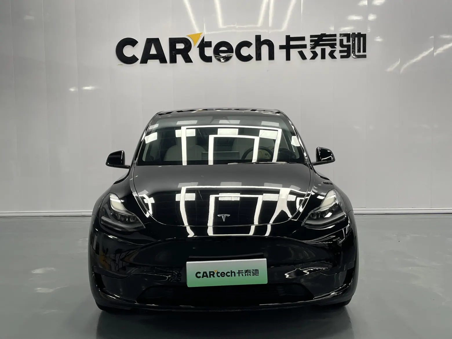 Tesla Model Y, 2022 2
