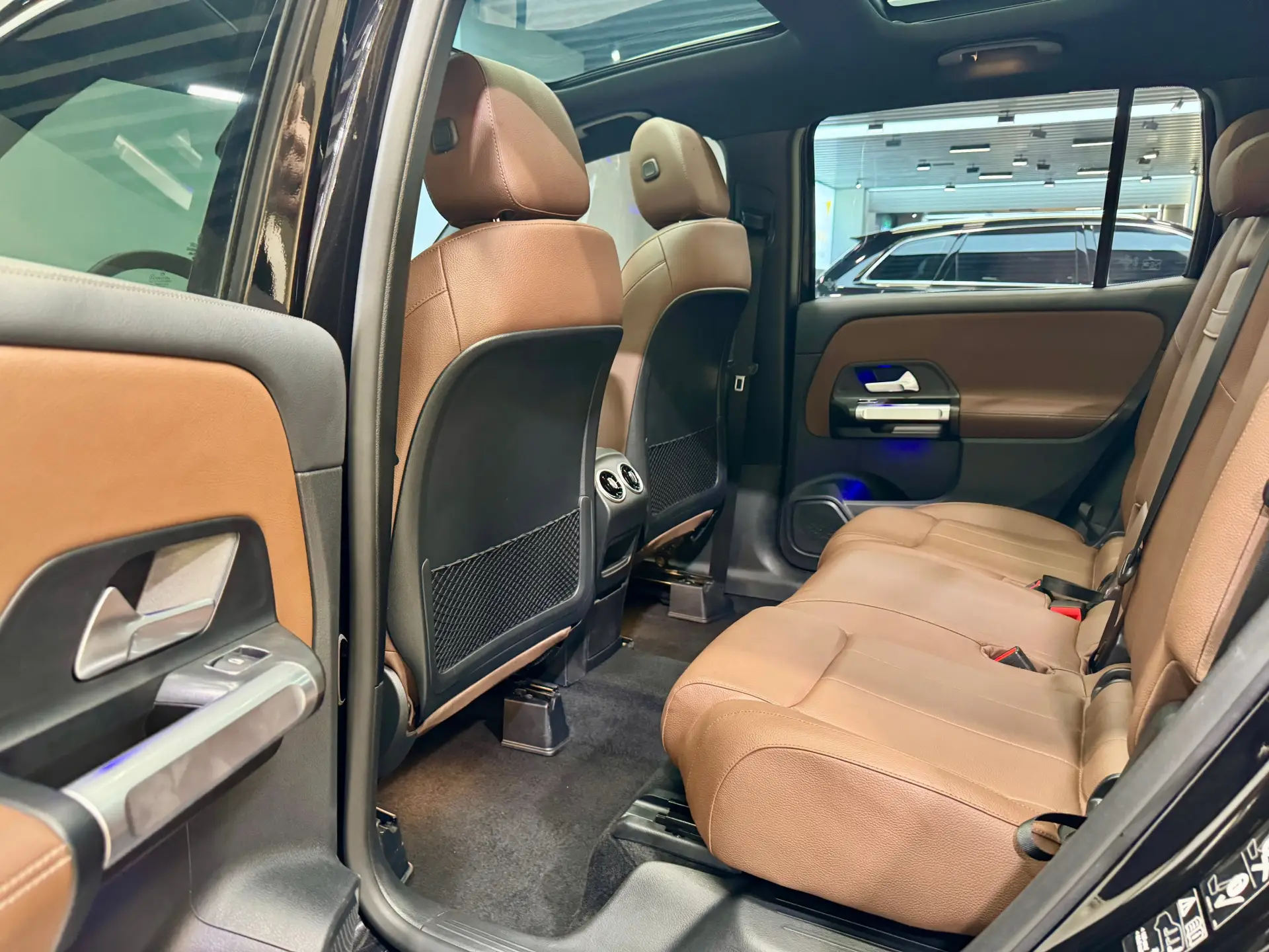 Mercedes-Benz GLB, 2024 18