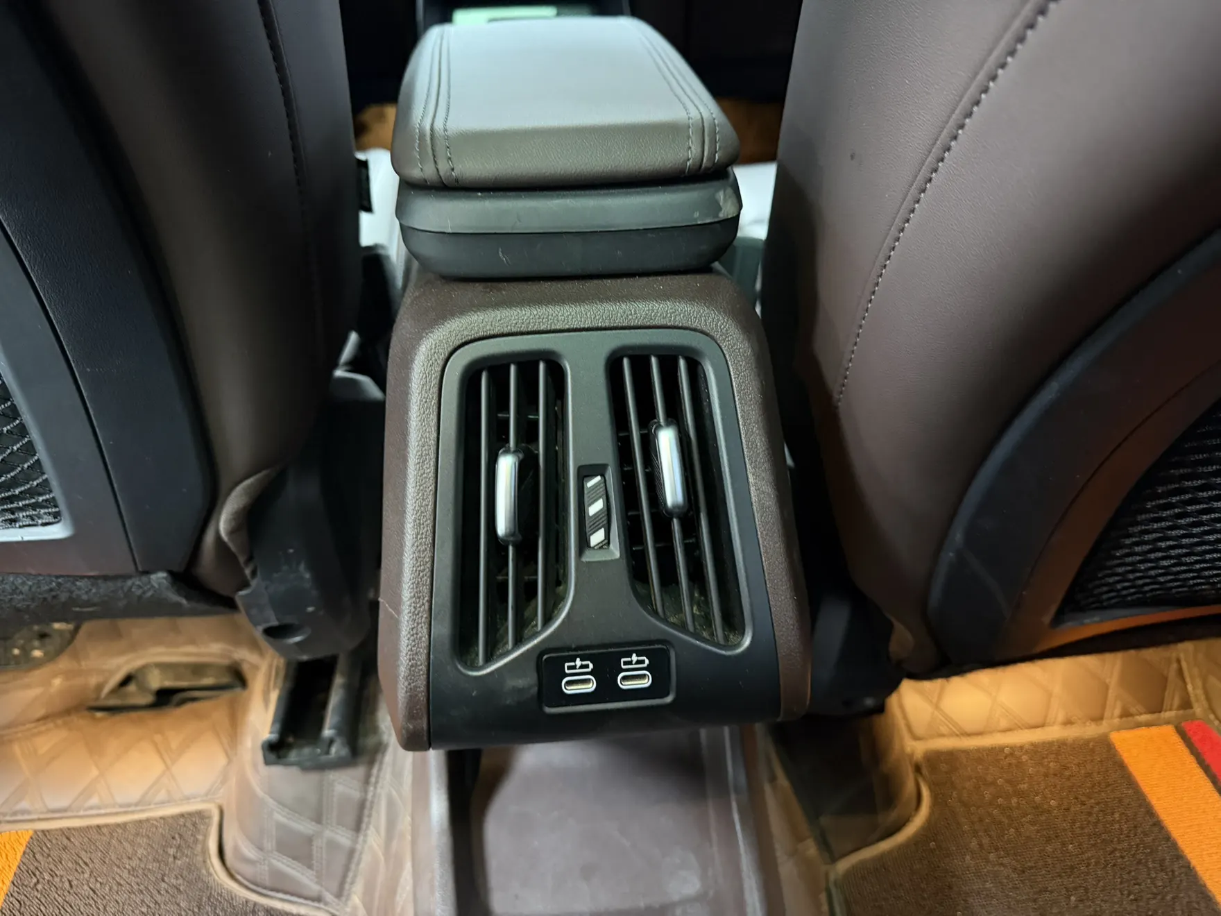 BMW X1, 2024 13