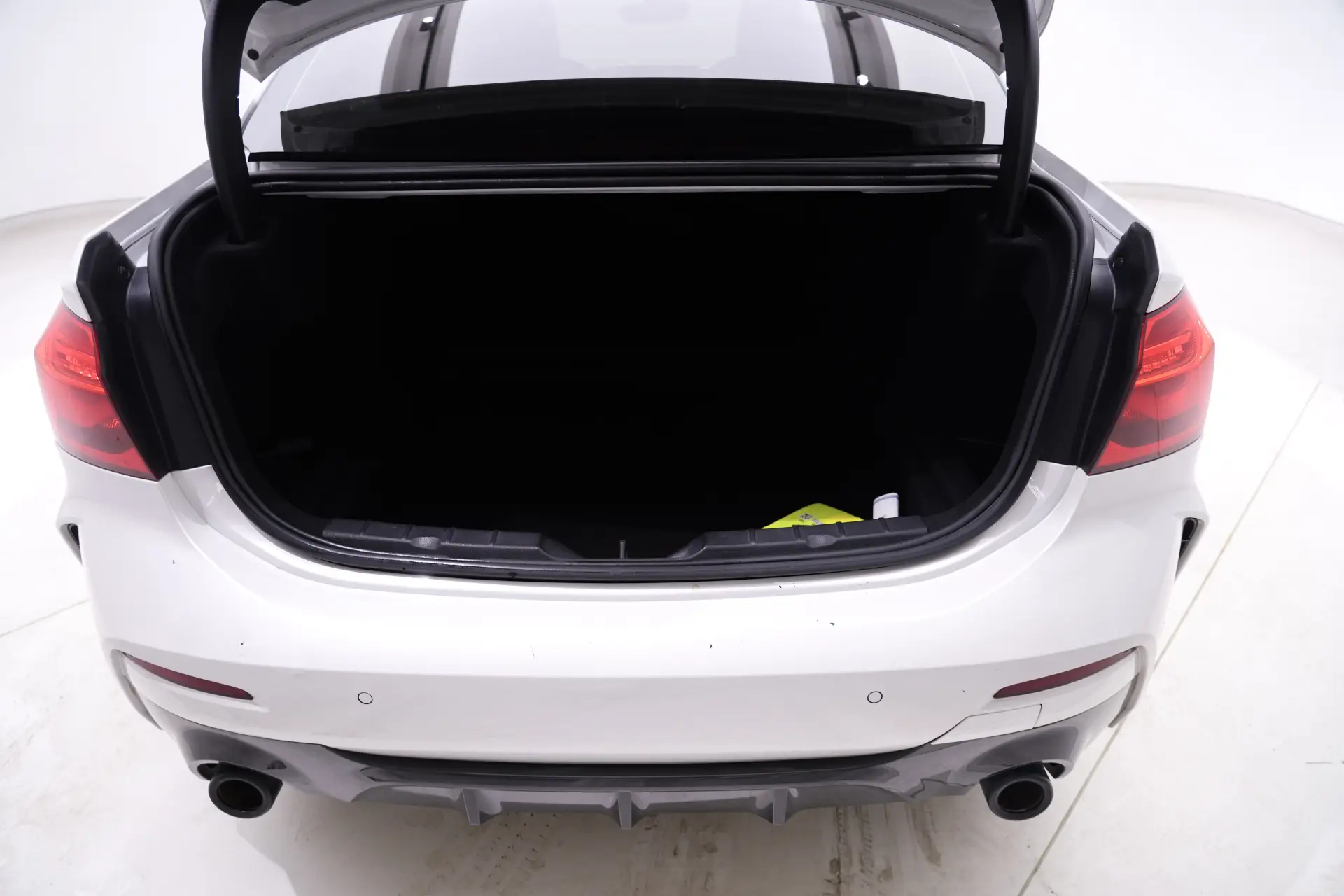 BMW 120i, 2022 24