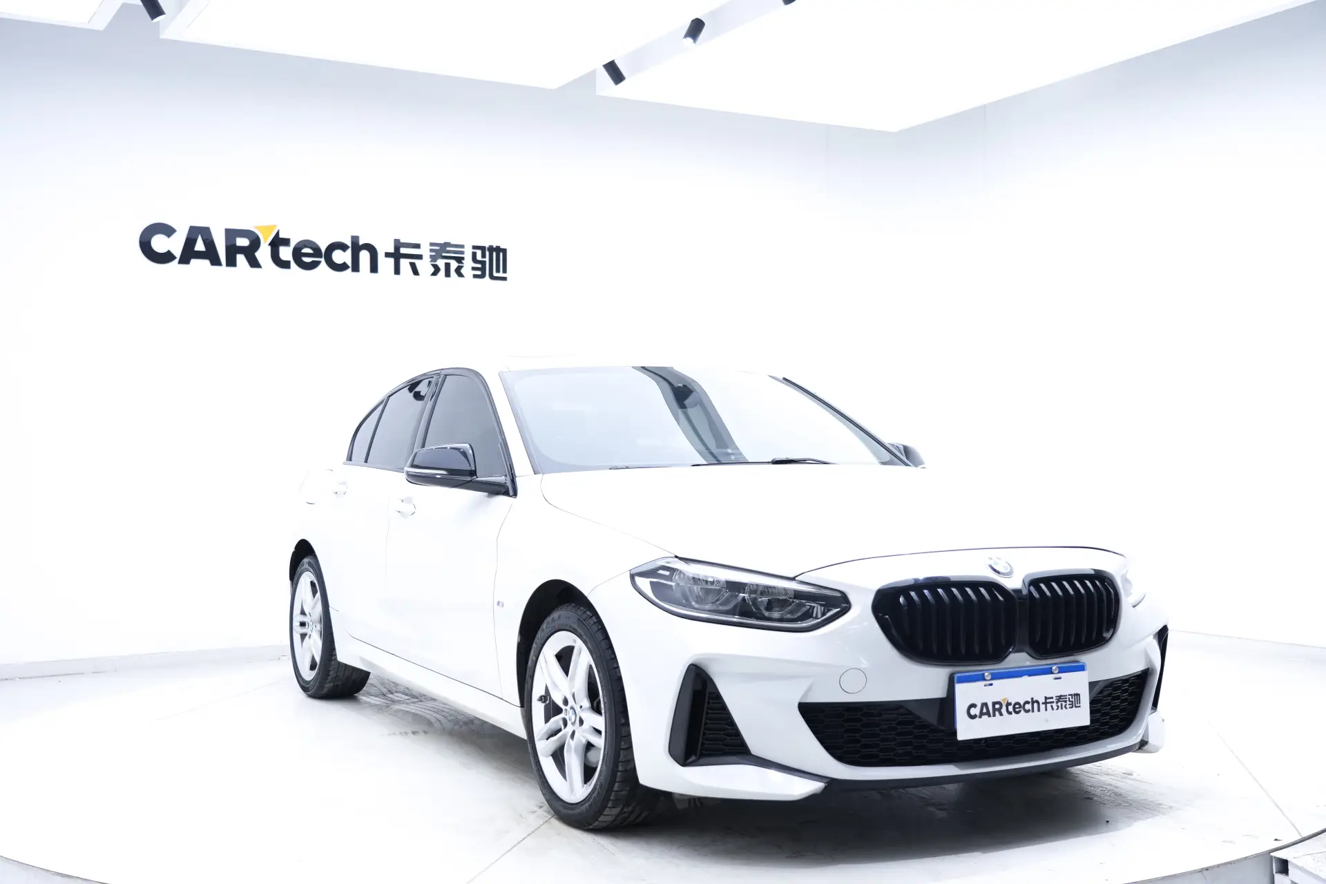BMW 120i, 2022 14