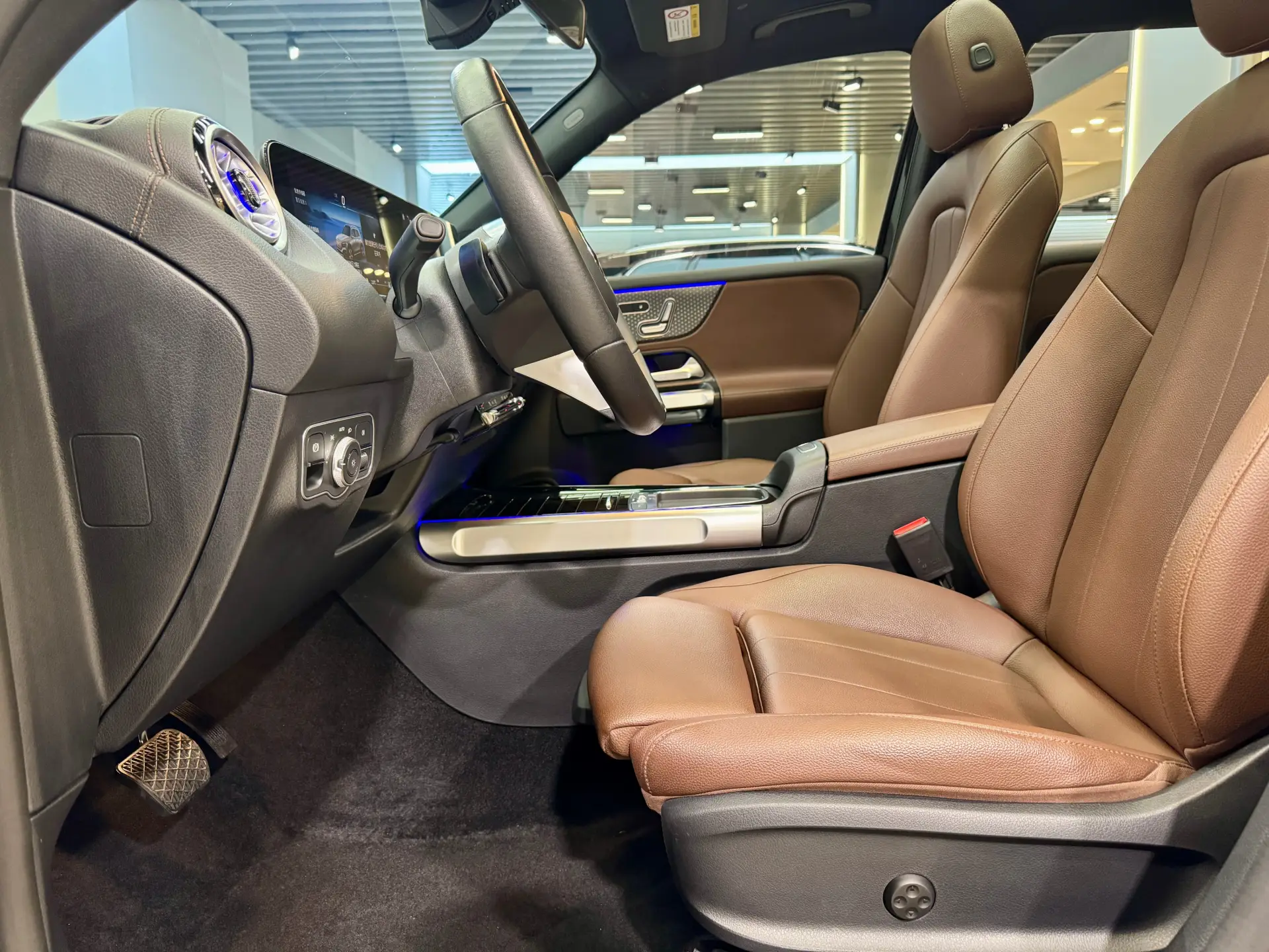 Mercedes-Benz GLB, 2024 6