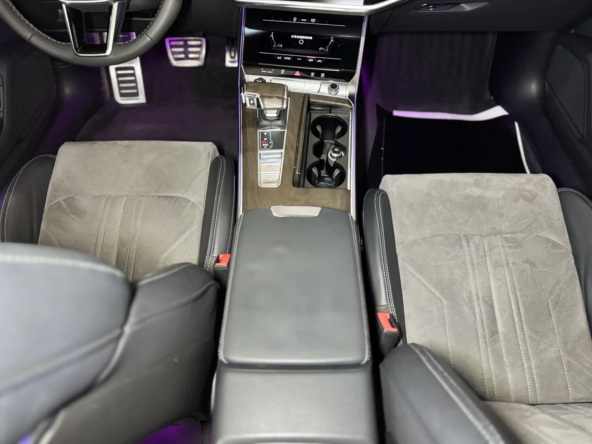 Audi A6L 45 TFSI, 2023 28