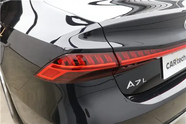Audi A7L 45 TFSI, 2025 23
