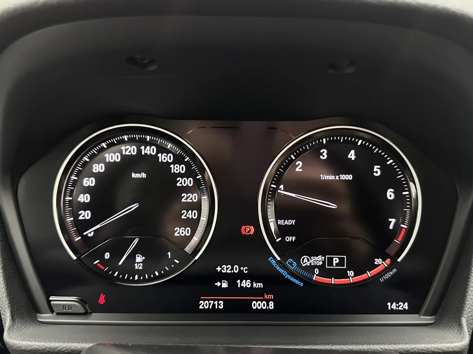 BMW 120i, 2021 14
